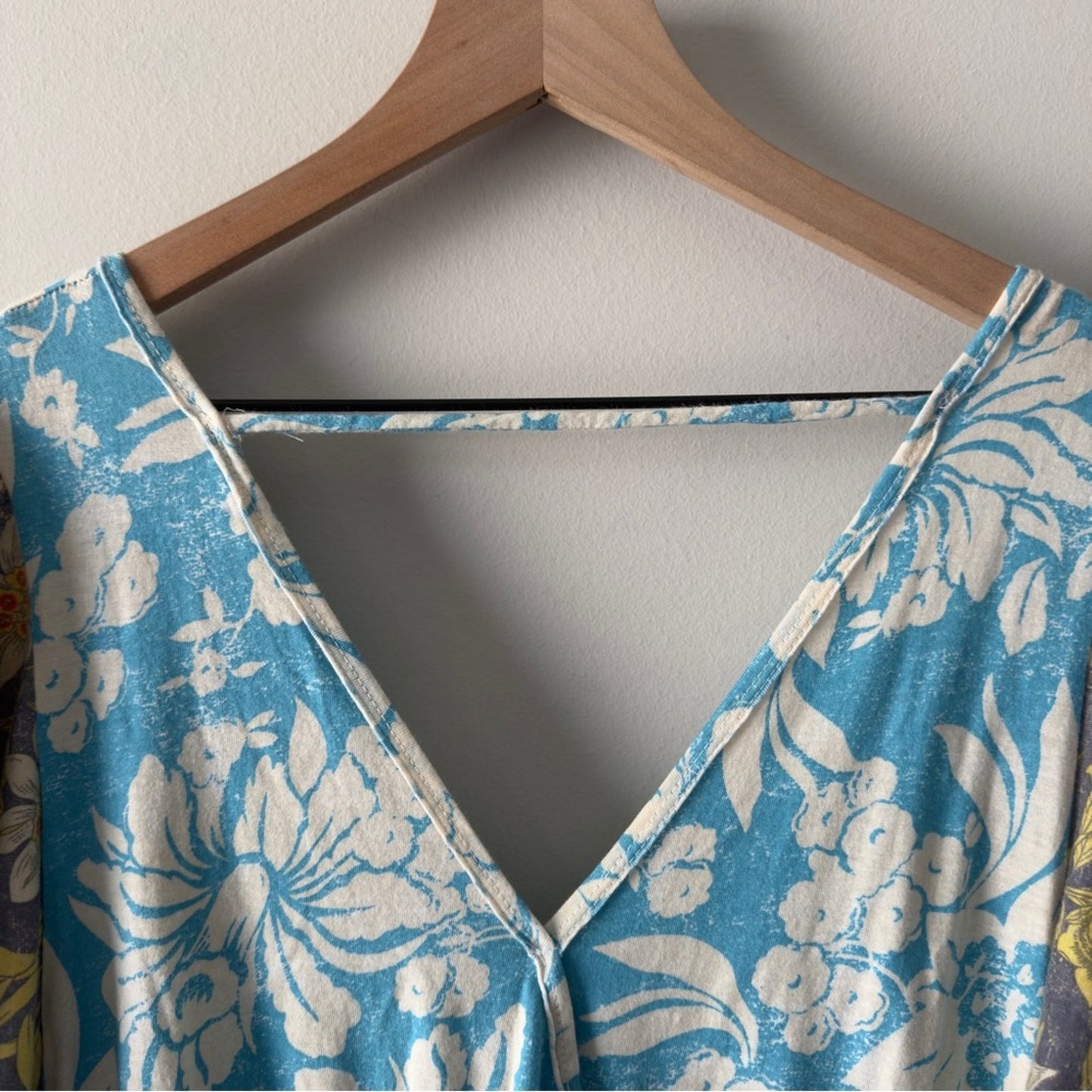 Daily Practice by Anthropologie Tiered Ruffle Mini Dress floral Flowy v-neck EUC