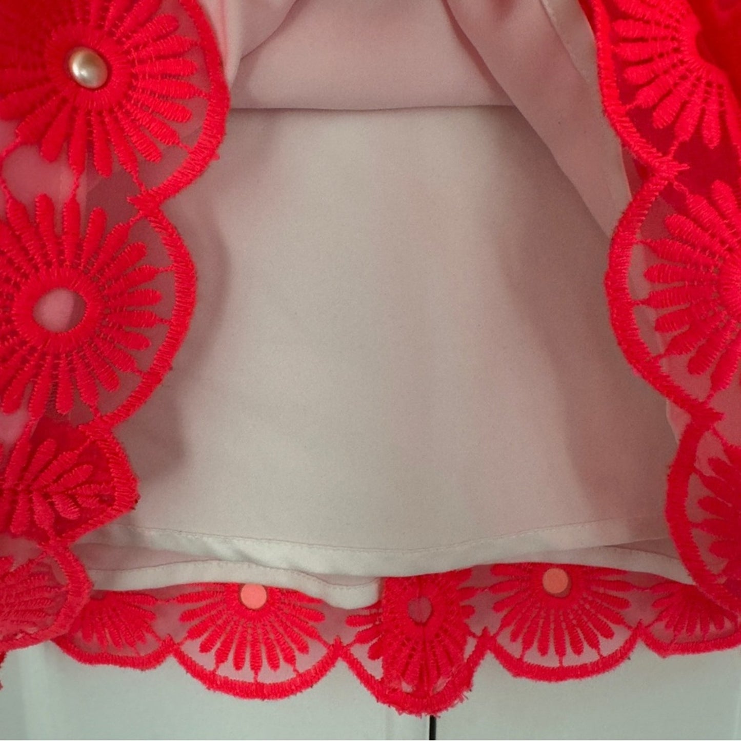 Lilly Pulitzer Fiesta Pink Floral Lace Pearl Bead Pinwheel Mini Dress Sleeveless