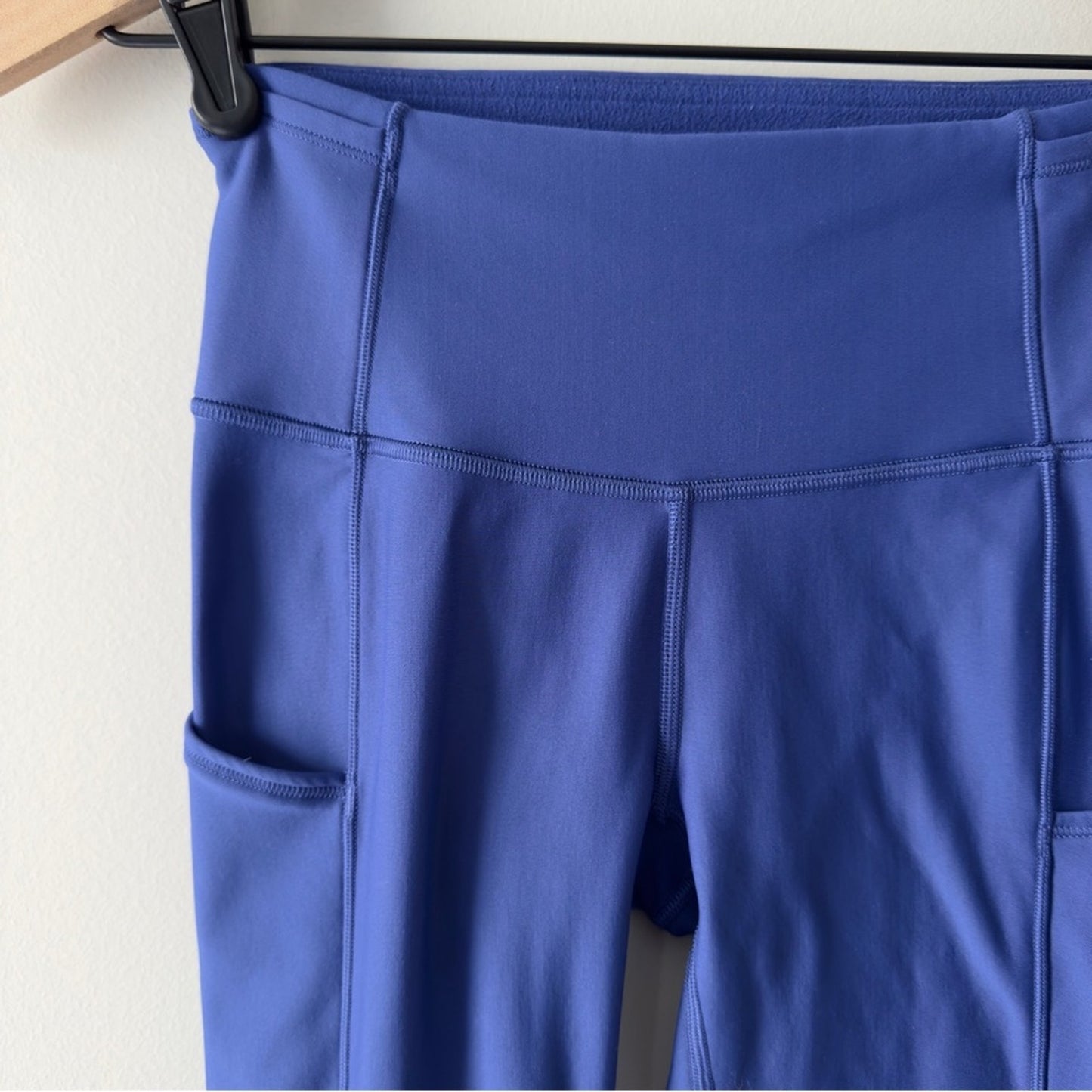 Lululemon Fast and Free High-Rise Fleece Tight 28" in Psychic Leggings Blue Logo