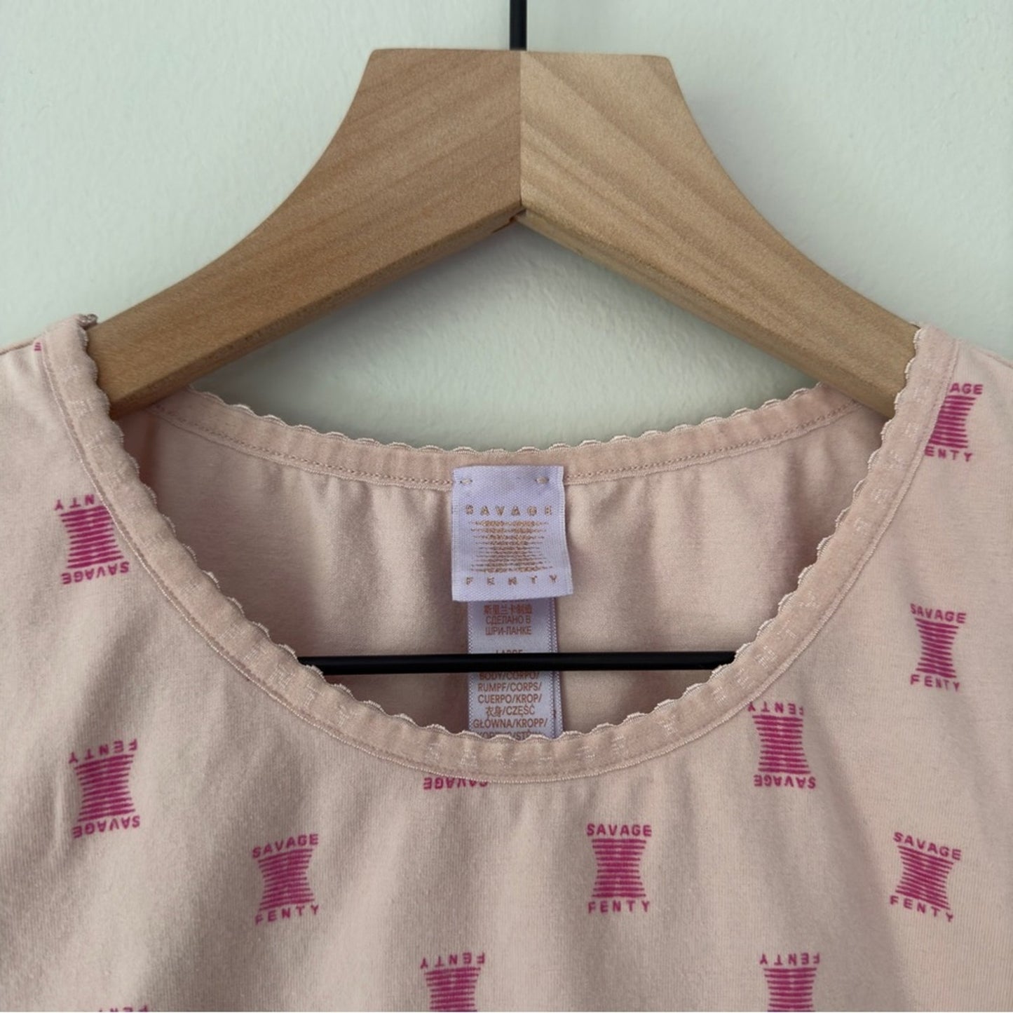 Savage X Fenty Cotton Jersey Crop Top Pink Ash X Link Print Short Sleeve Stretch