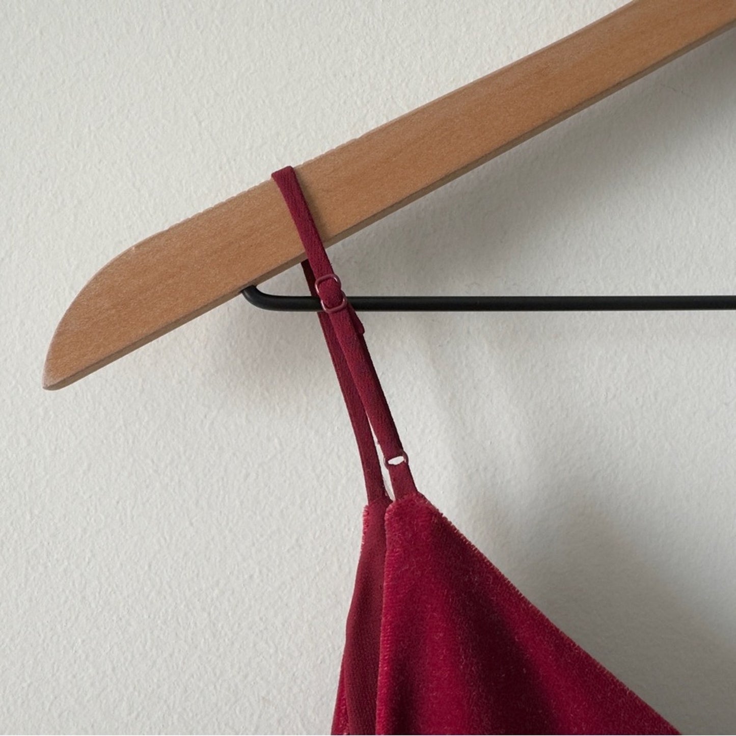 Express Deep Red Velvet Camisole V-neck adjustable spaghetti strap tank top cami