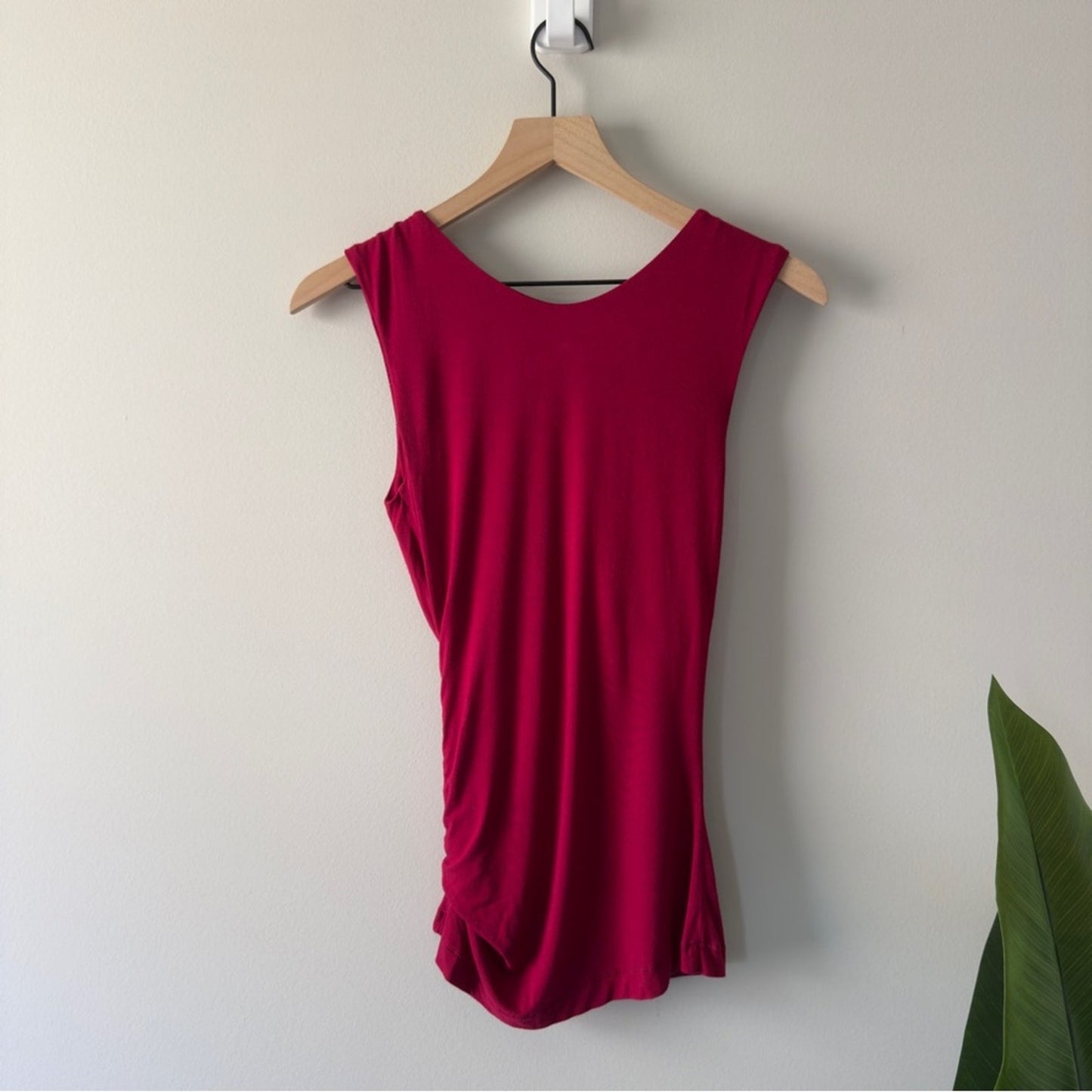 Free People We The Free Twist Front Tank Top sleeveless stretch solid summer EUC