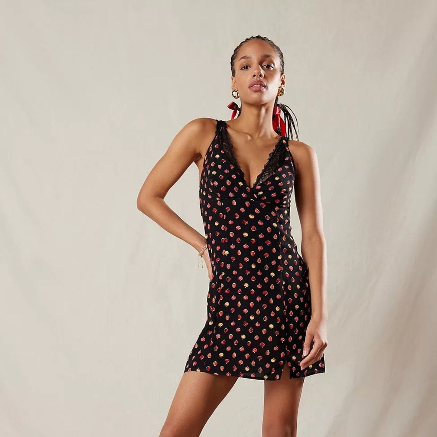 Kimchi Blue Urban Outfitters Fruit Print Black Red Strappy Dress Deep B-Neck EUC