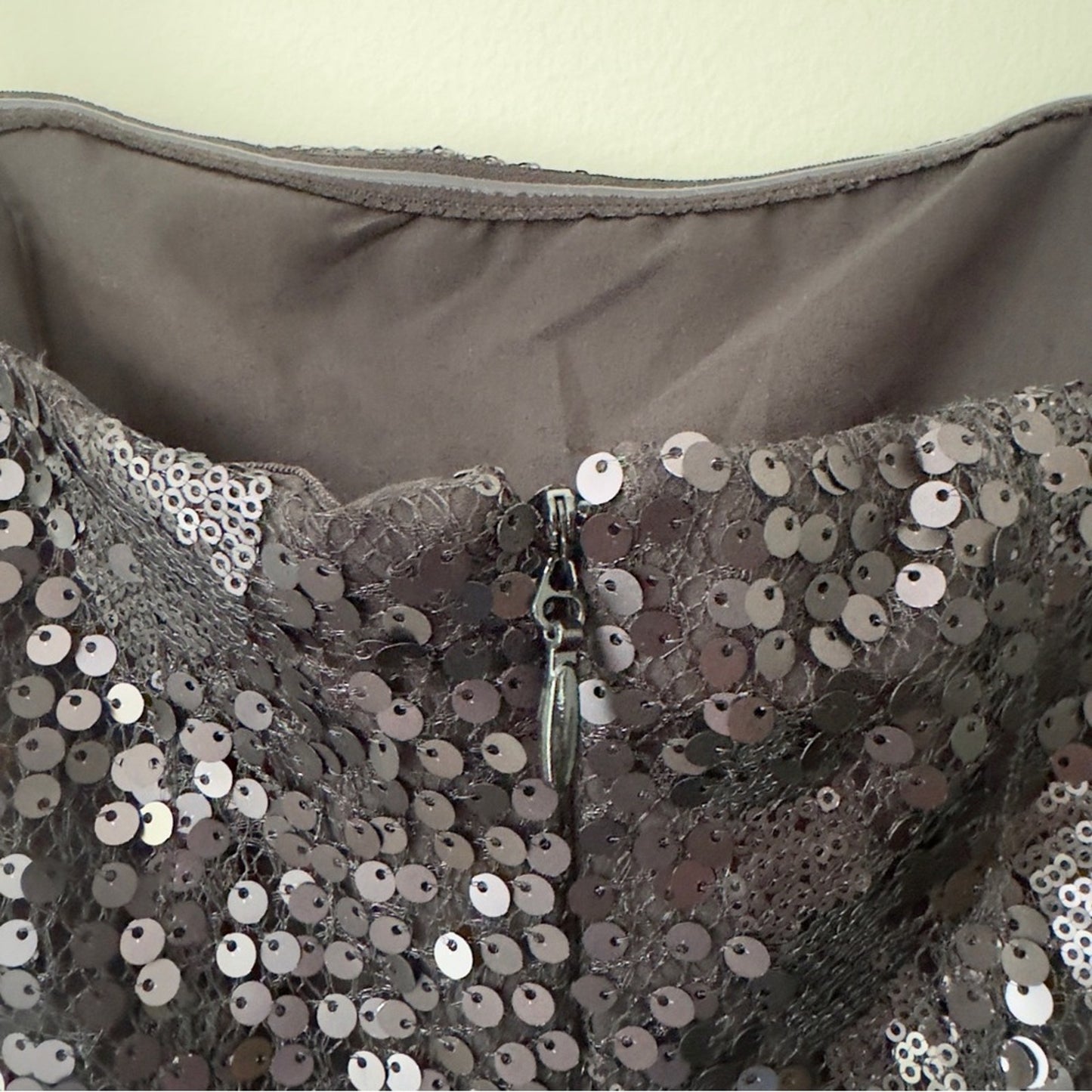 BCBGMaxAzria Carole Strapless Black Sequin Mini Dress Lined Zipper Back Party 4