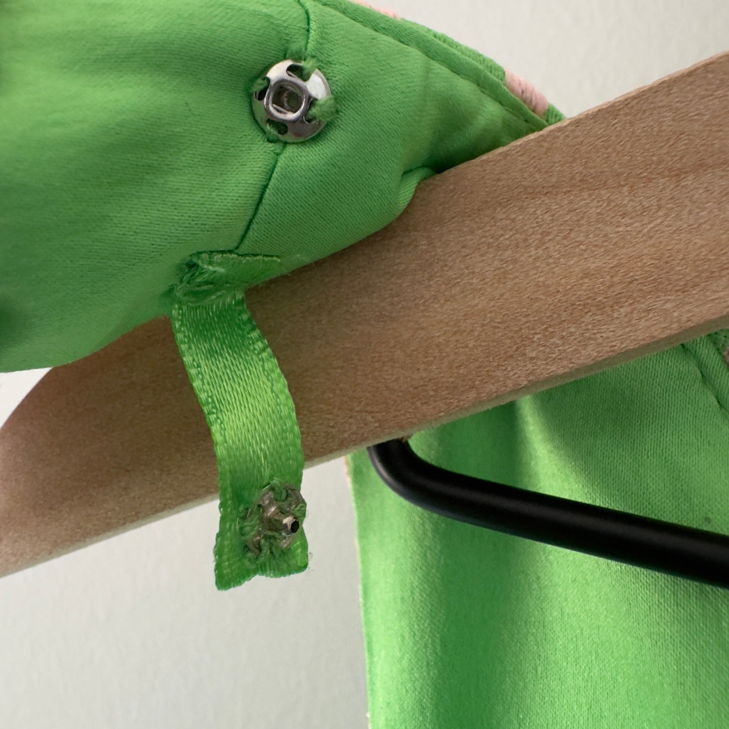 Lilly Pulitzer Green Floral Lace Mini Dress Mini A-Line Summer V-Neck Preppy EUC