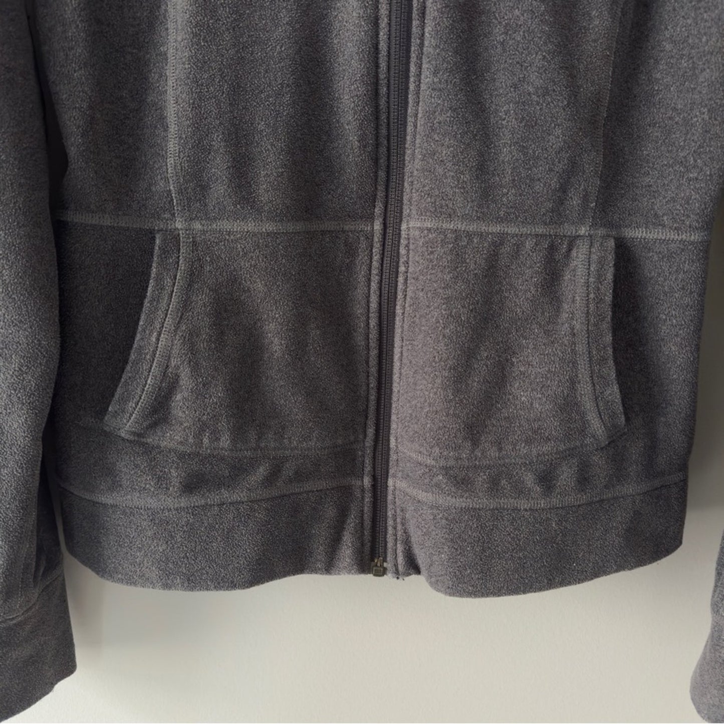 The North Face Gray Fleece Hoodie Jacket Full Zip Long Sleeve Pockets Drawstring