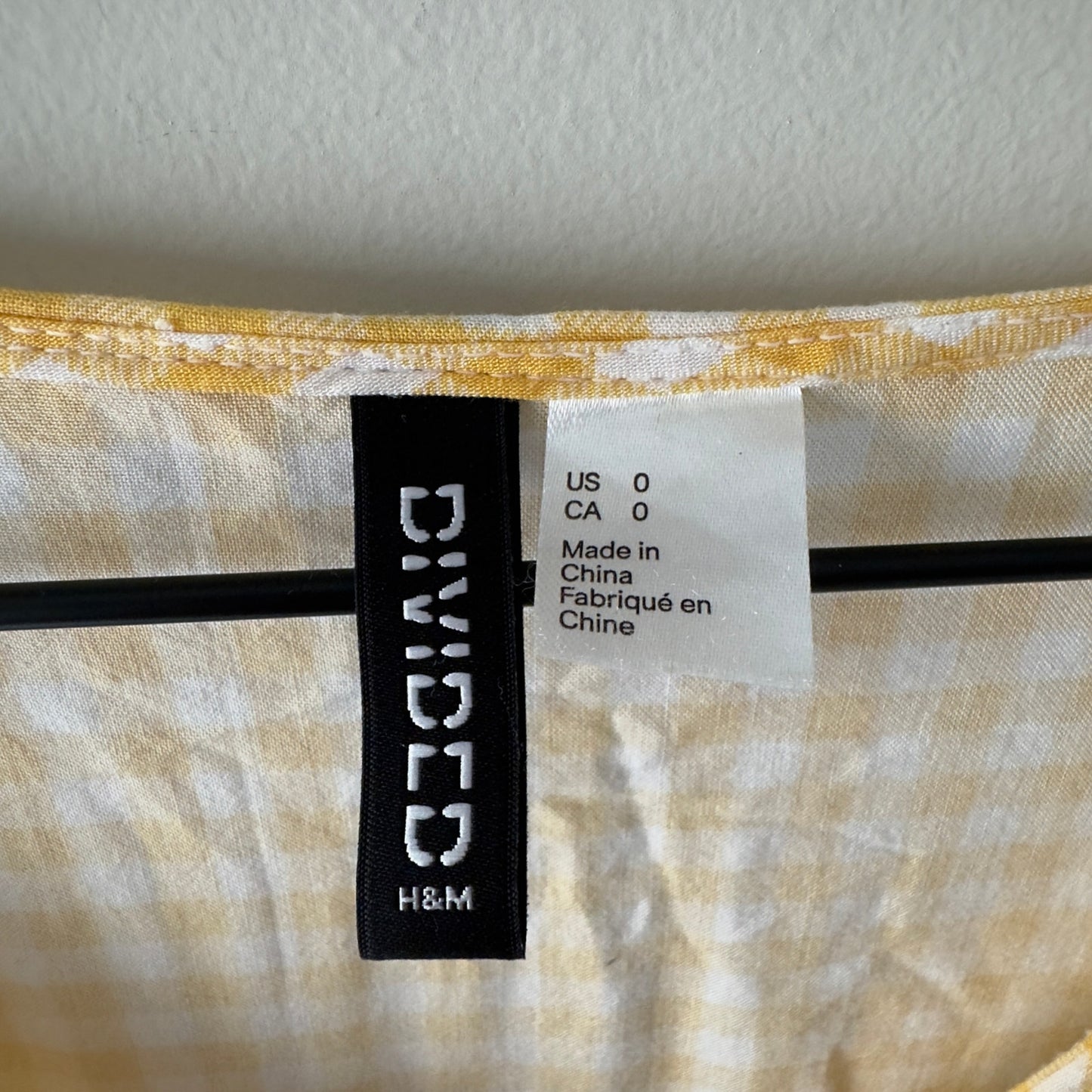 H&M Divided Yellow White Gingham Button Down Top Short Sleeve Cropped Summer EUC