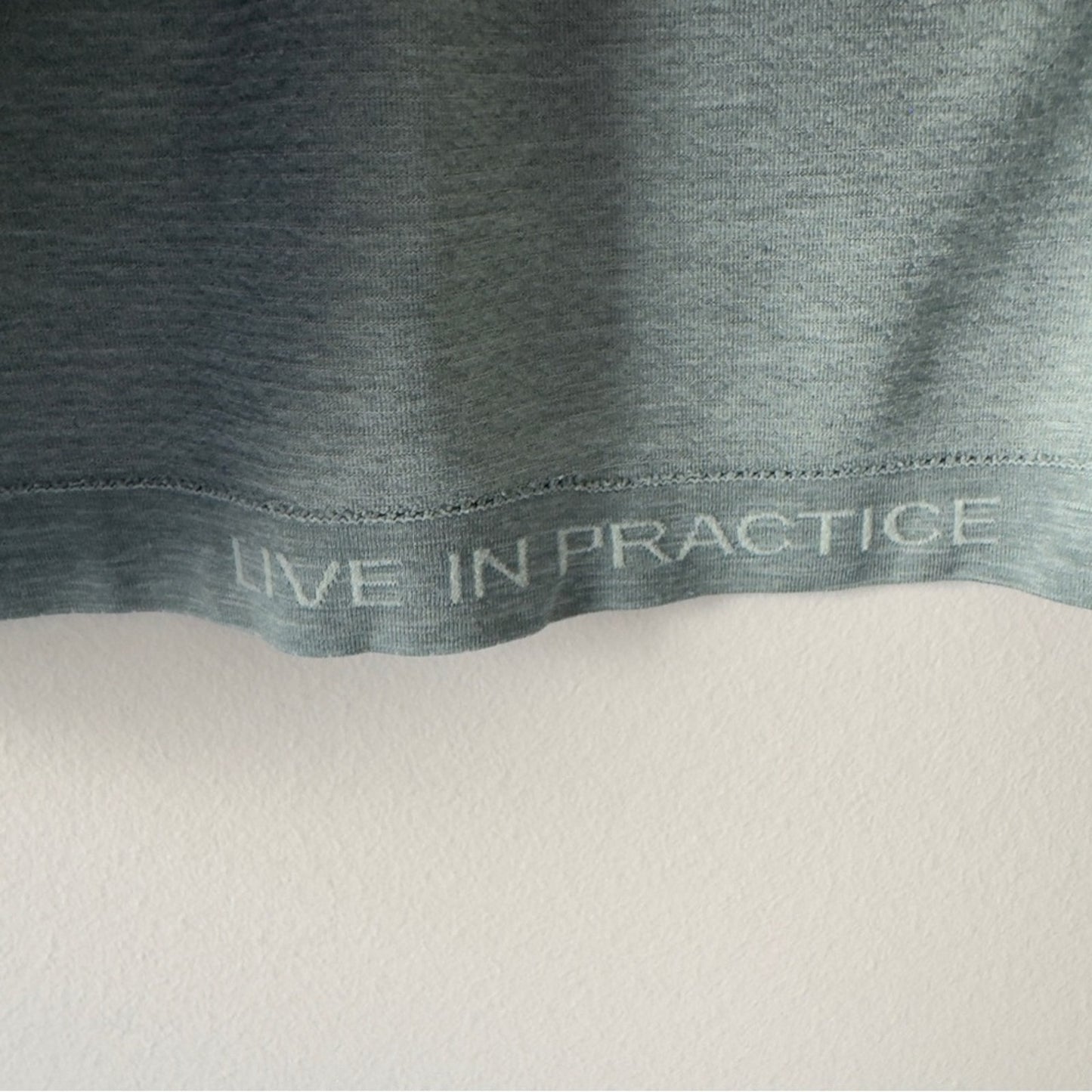 Lululemon Metal Vent Tech Short Sleeve Shirt Athletic Activewear Active Running