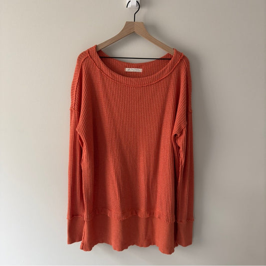 Free People We the Free North Shore Thermal Tunic Top Knit Sweater thumb holes M