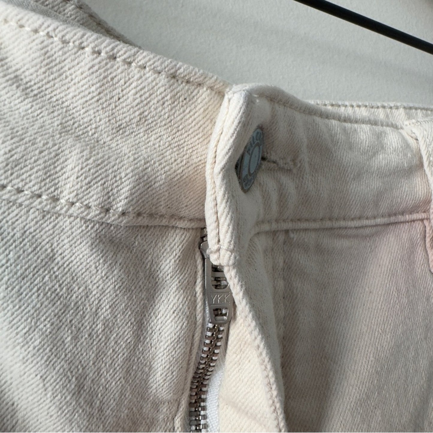 Pilcro and the Letterpress Anthropologie faded tie dye jeans mom baggy pleated