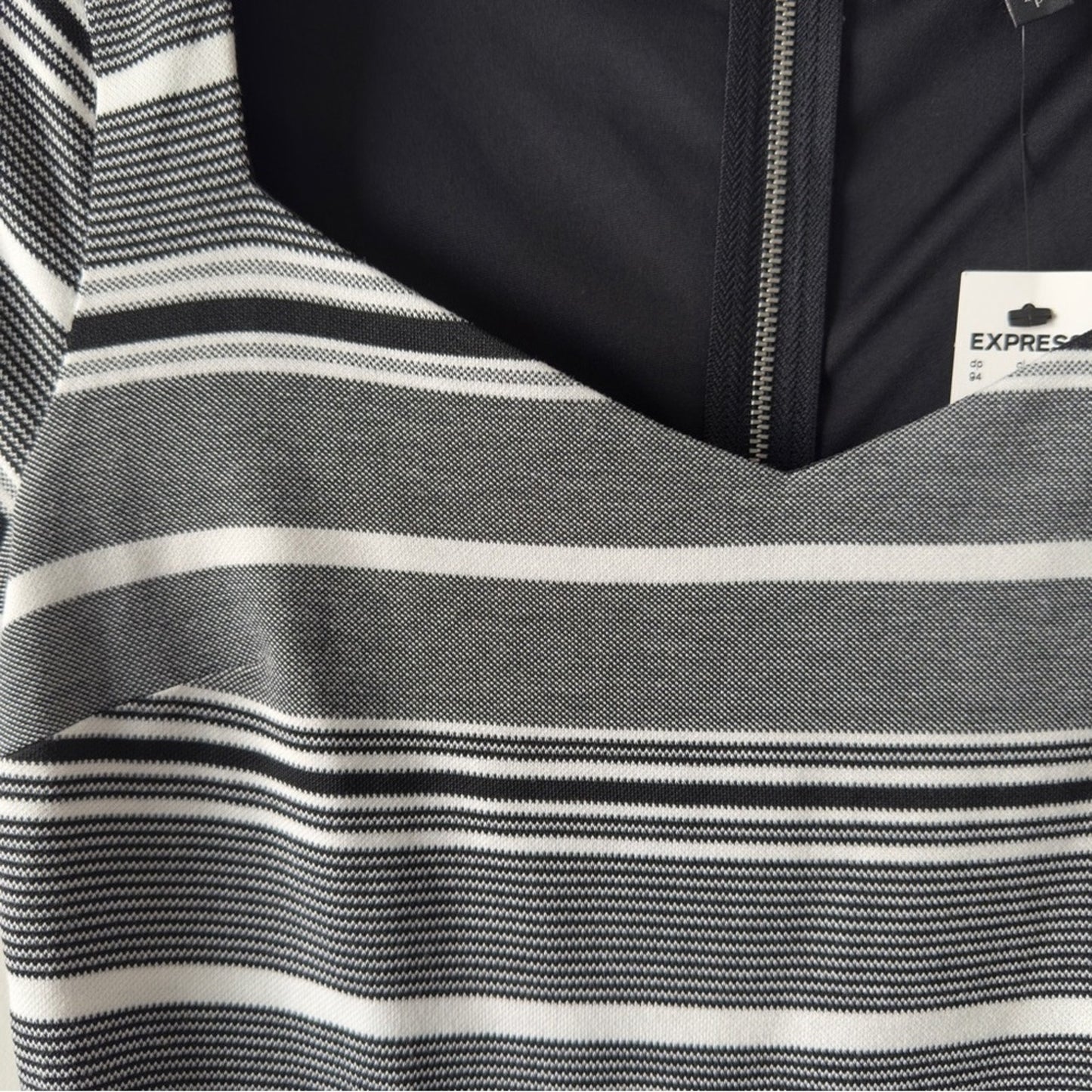 Express Gray and White striped Sheath Midi Dress V-Neck Cap Sleeves zip up slit