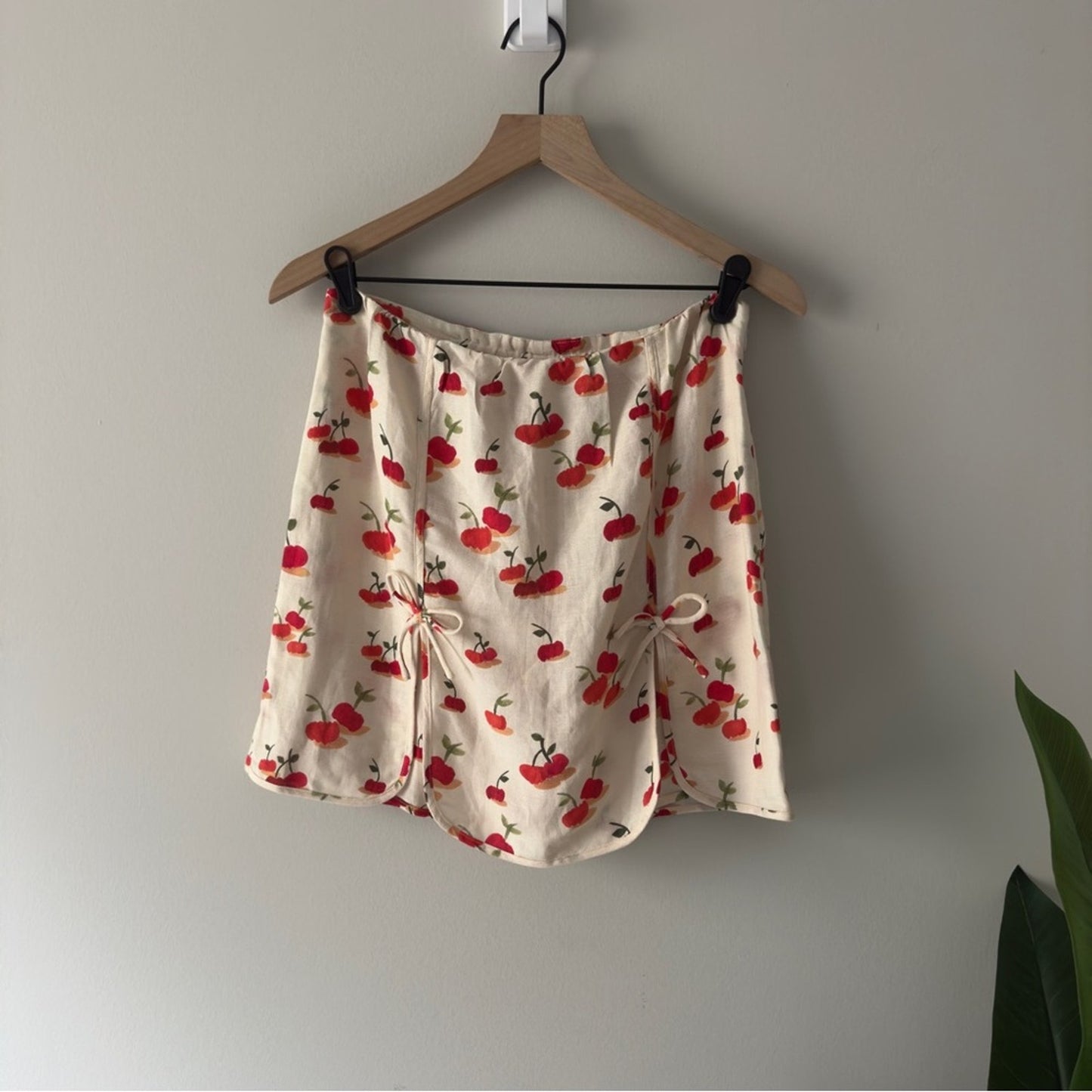 Farm Rio x Anthropologie Cherry Linen Blend Skort Bows Mini Skirt Shorts Zip Up