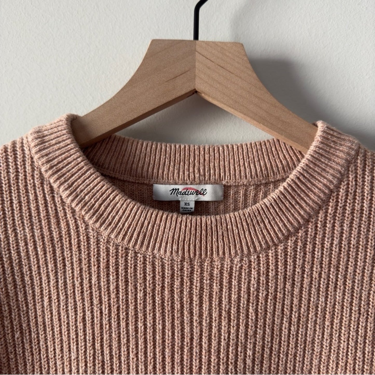 Madewell Soft Pink Crewneck Sweater high low hem slit long sleeve front pockets
