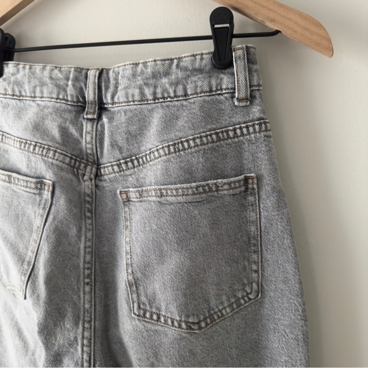 Denim Co. Primark Cares Light Gray Straight Leg Jeans grey distressed cotton EUC