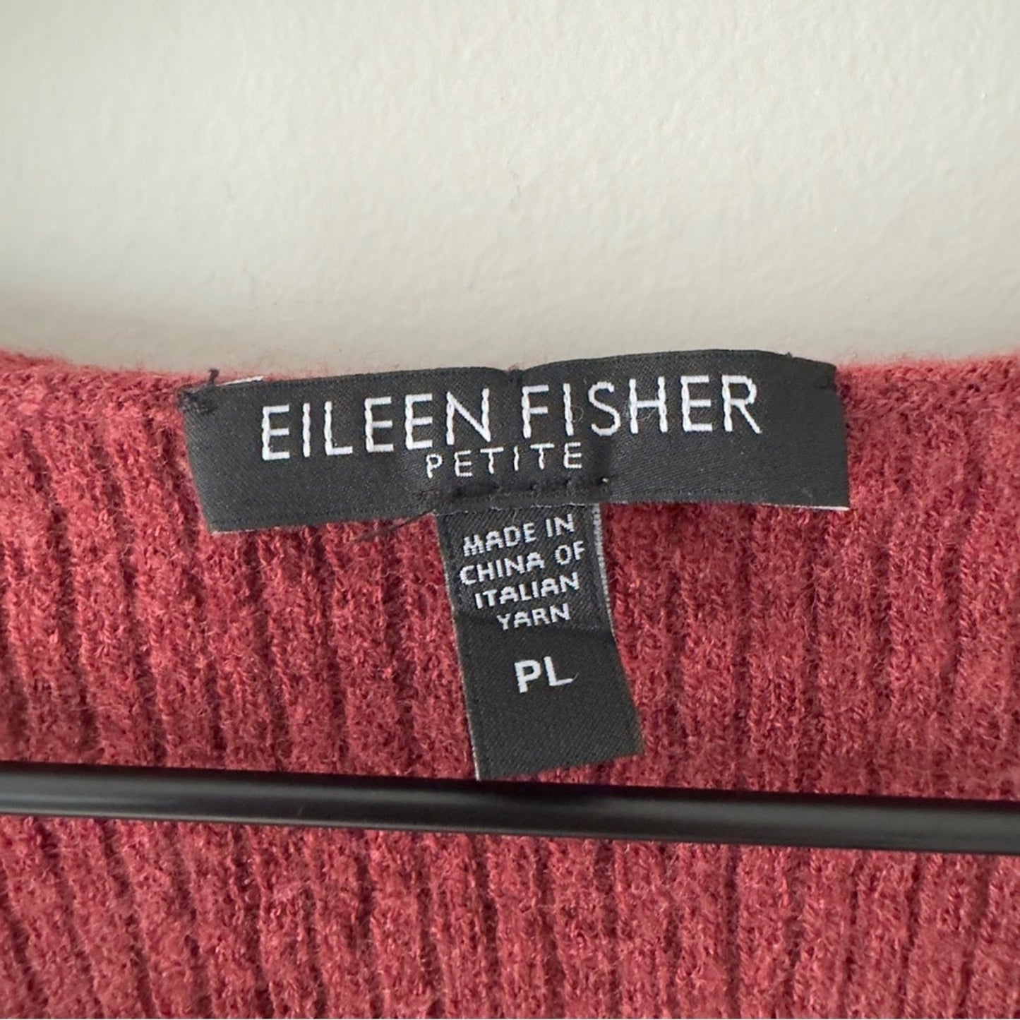 Eileen Fisher 100% Wool Red Fitted Sleeveless Tank Top ribbed round neck solid