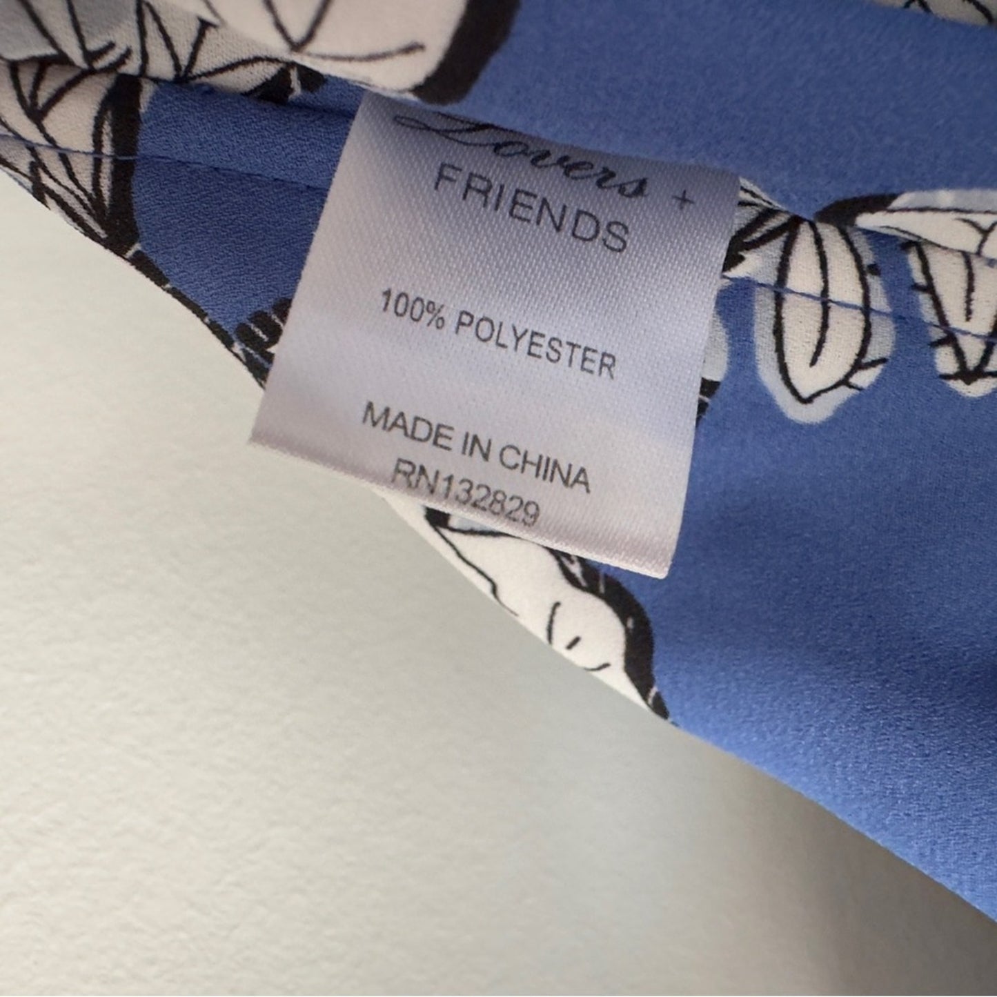 Lovers + Friends off the shoulder lace hem top floral sweetheart neckline wire S