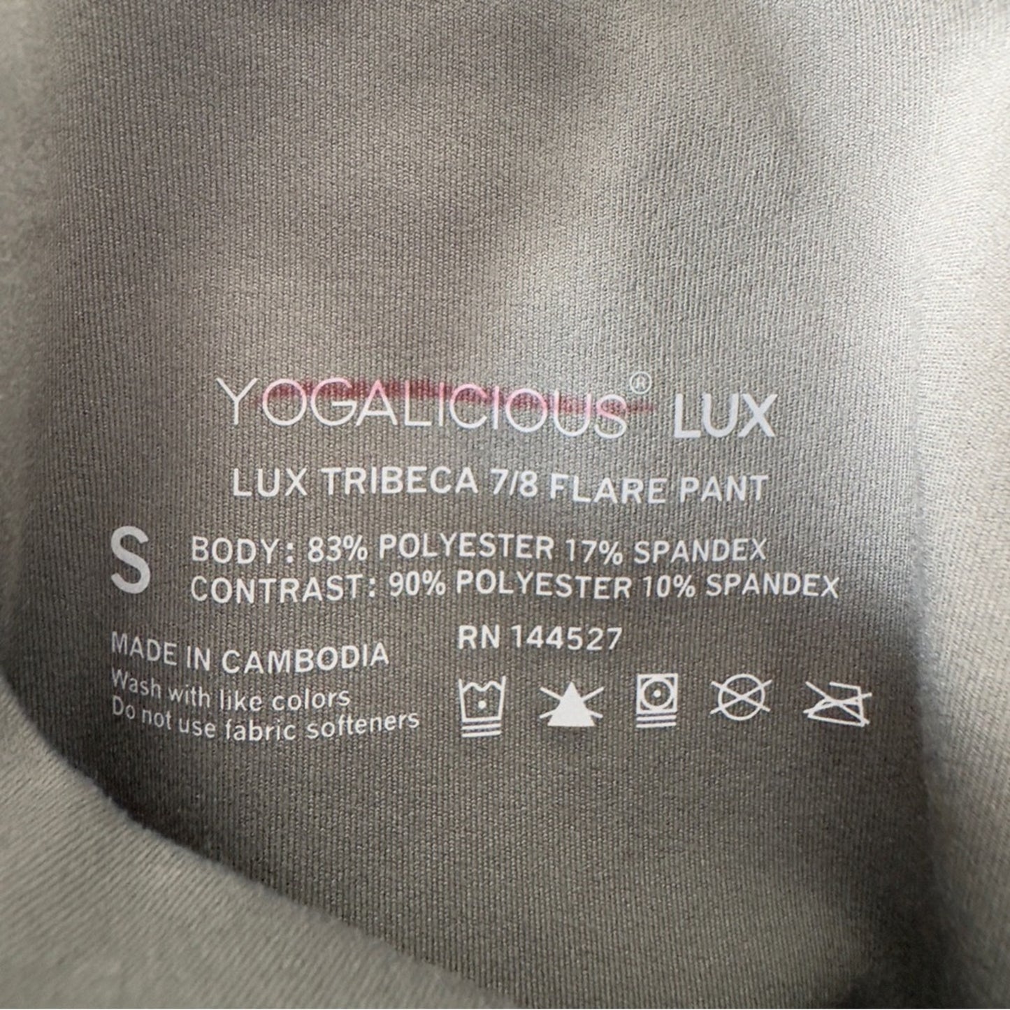 Yogalicious Lux Tribeca 7/8 Flare Pants in Mulled Basil stretch mid waist rise S