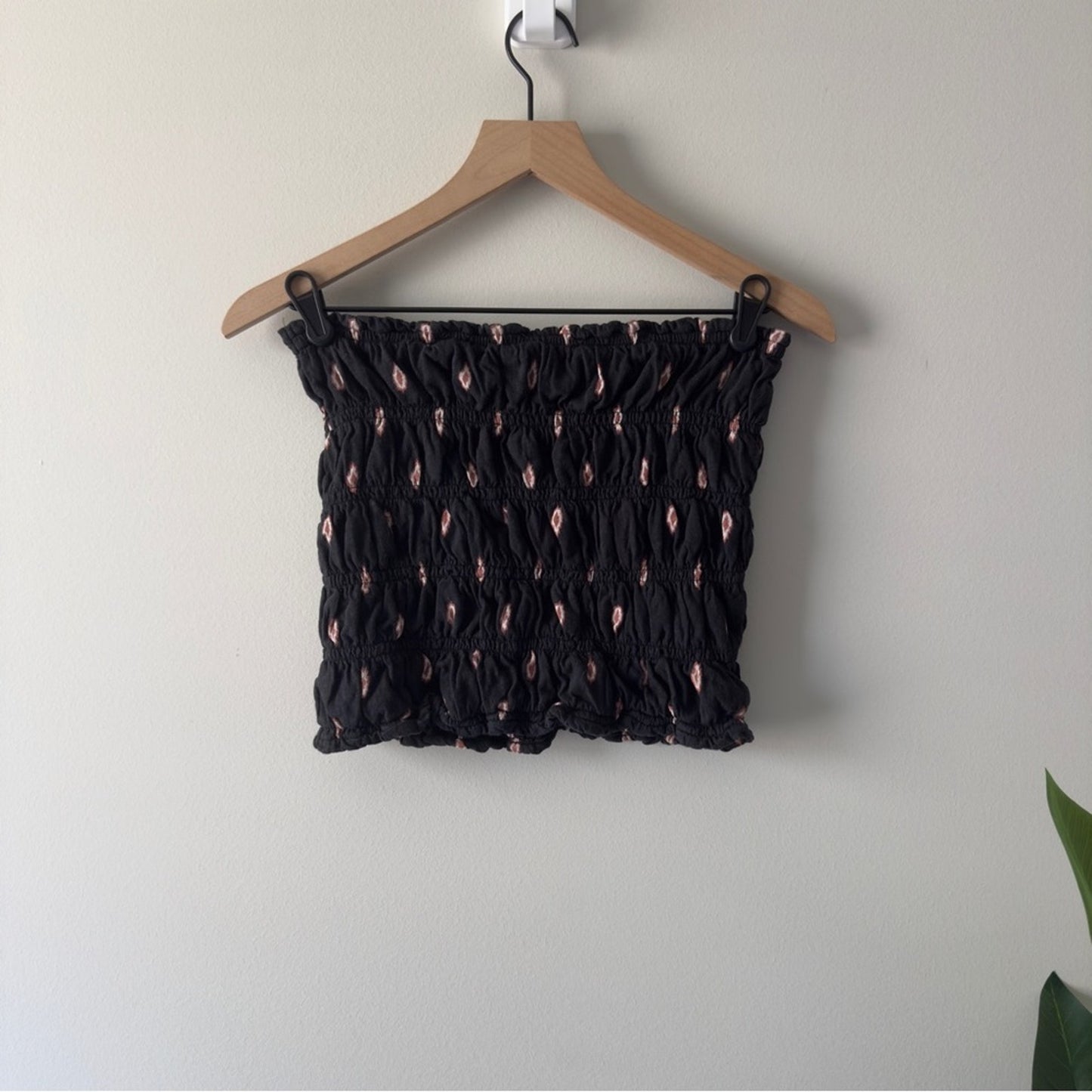 Anthropologie Smocked Tube Top 100% Cotton Chic Black Strapless Pattern Smock M