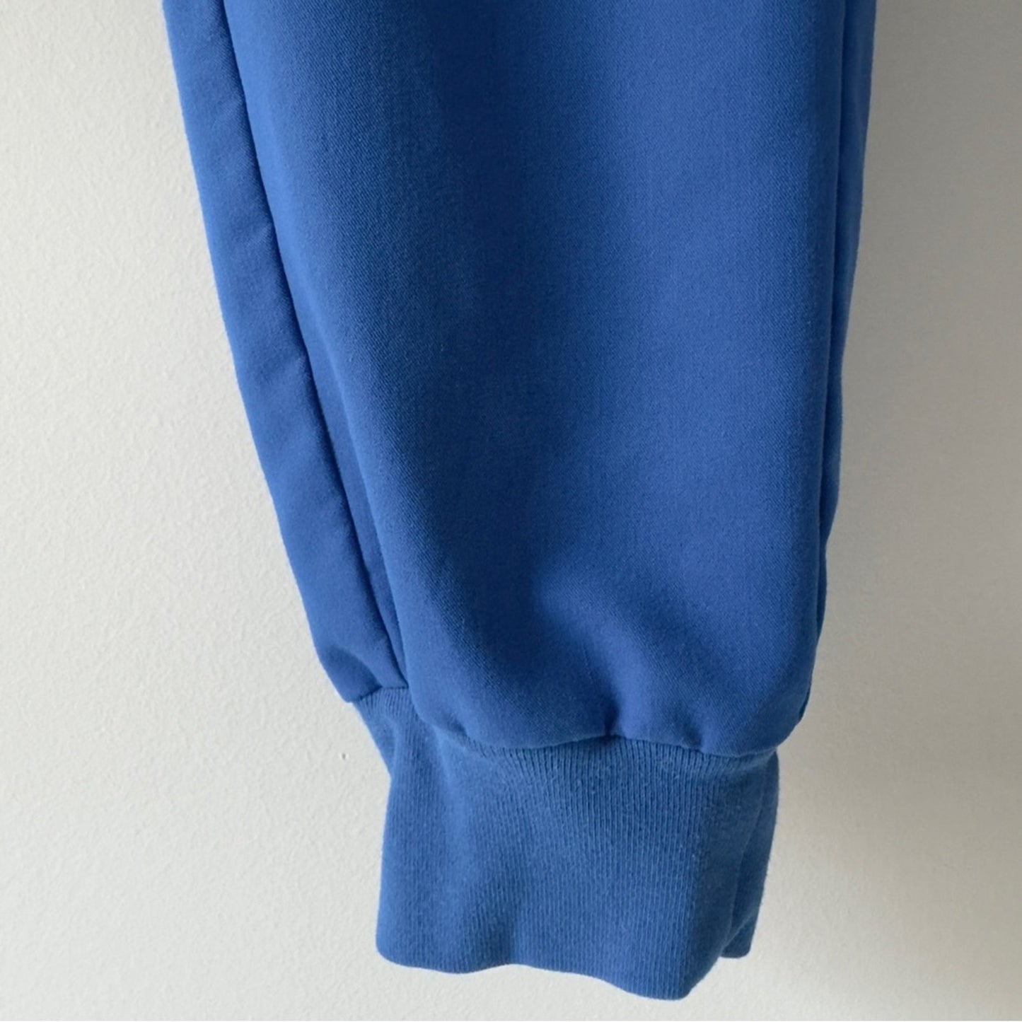 Figs Scrub Pants Vibrant Blue Jogger Medical Elastic Waistband stretch scrubs S