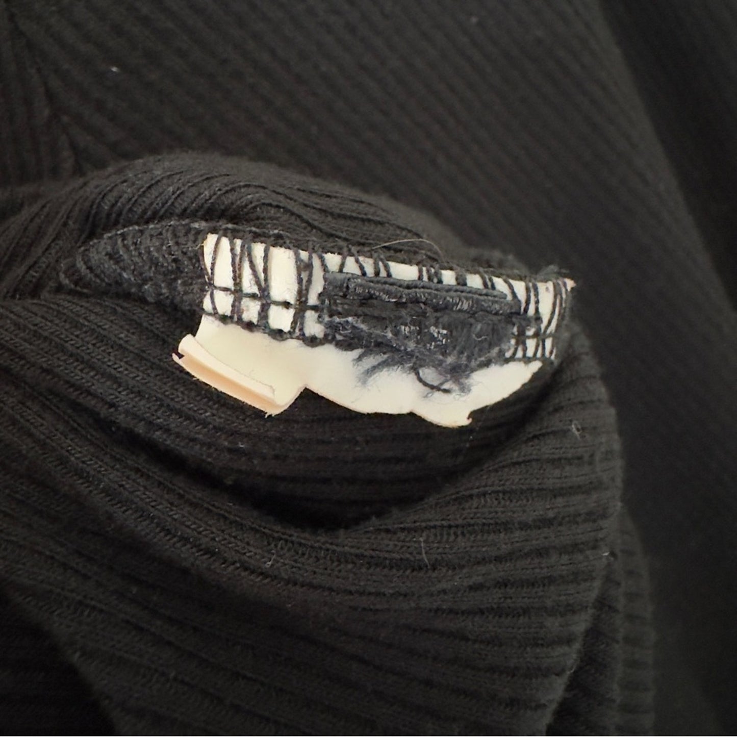 Balloon Sleeve Turtleneck Black Crop Top Long Sleeve Solid Ribbed Casual Minimal