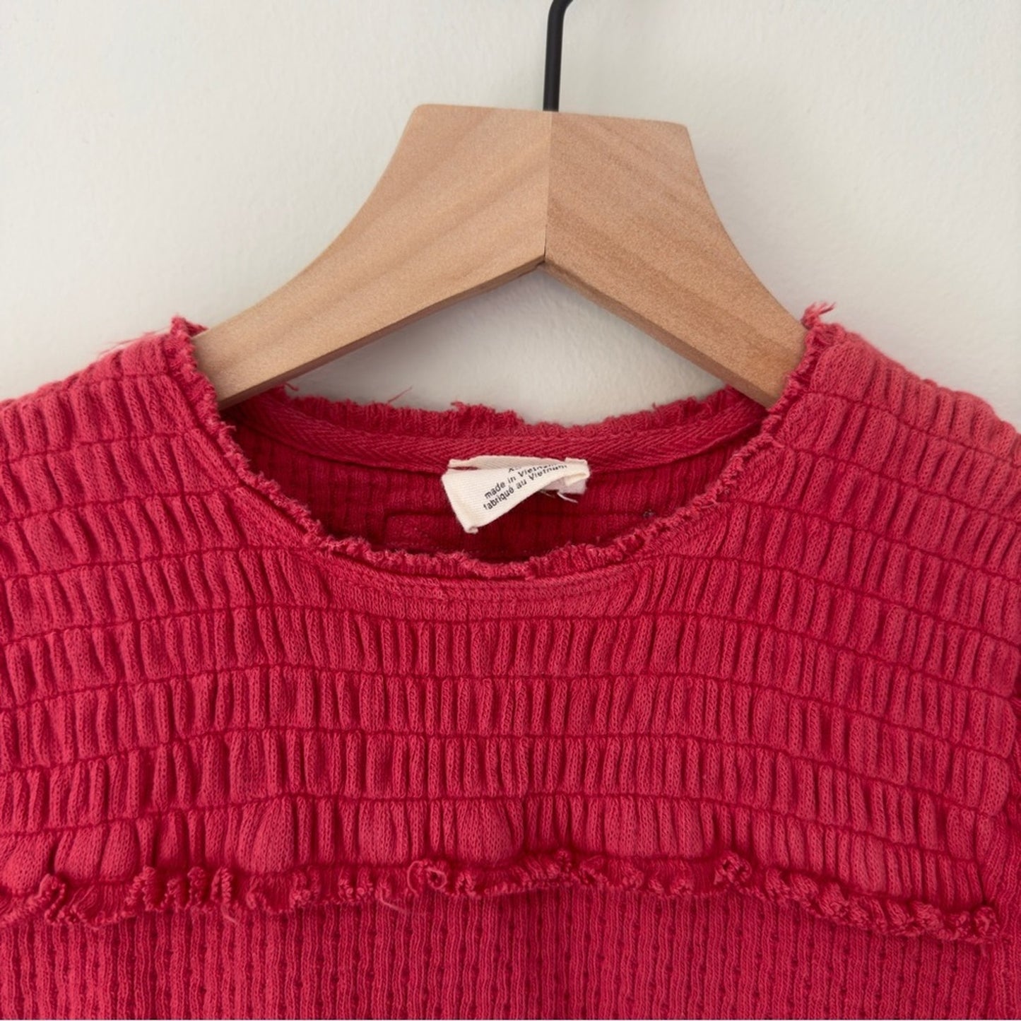 Free People We the Free Smocked Neck Short Sleeve Top Textured Knit Raw Hem EUC