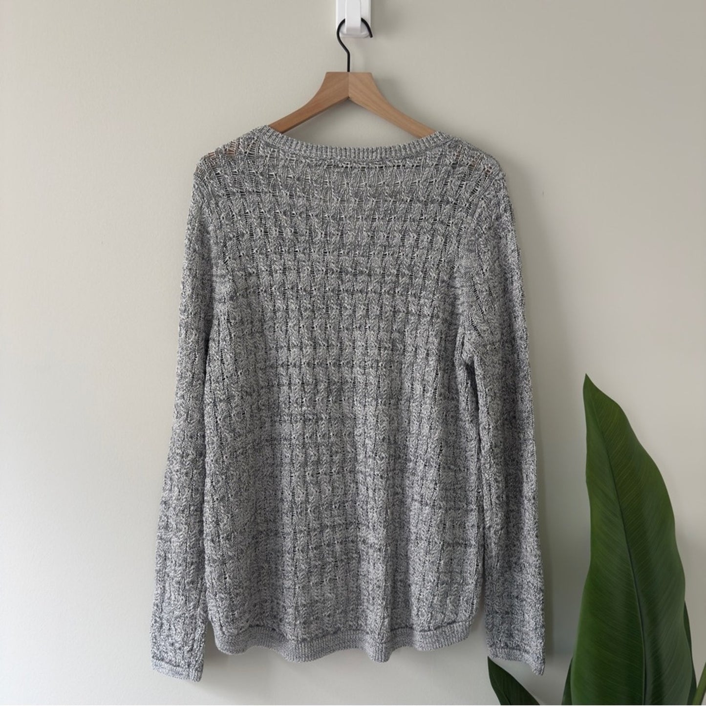 Loft Cotton Blend Cozy Gray Knit Sweater long sleeve crew neck slit high low hem