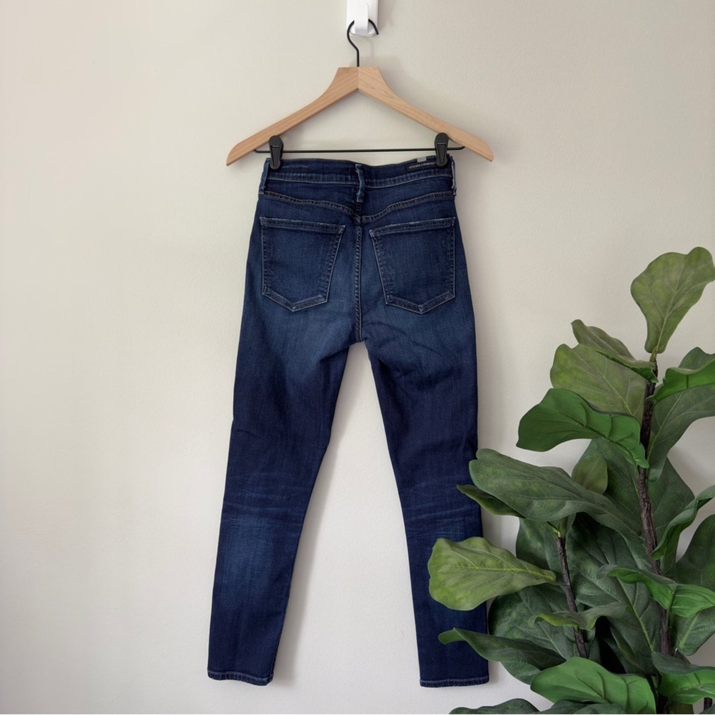 Citizens of Humanity Rocket Crop High Rise Skinny Jeans Dark Wash Denim USA Made