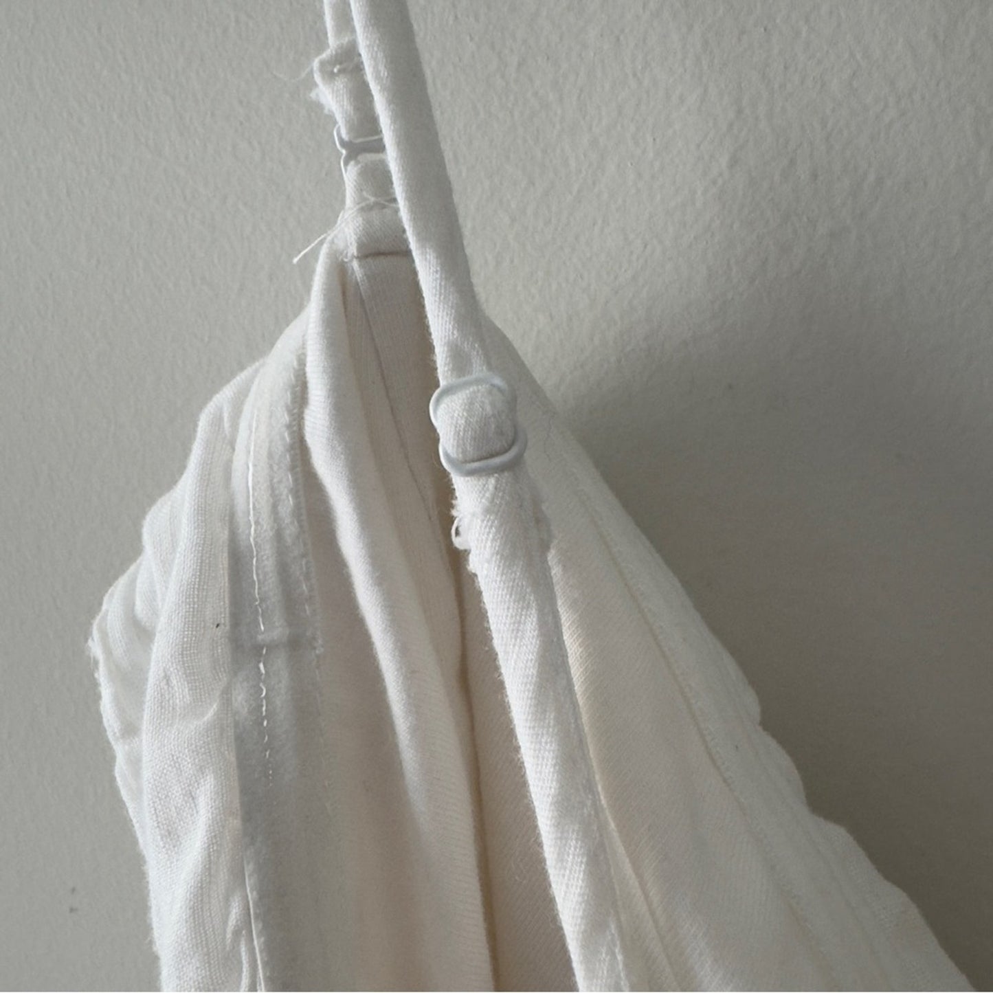 Anthropologie White tie wrap Smocked back crop Top adjustable spaghetti straps M