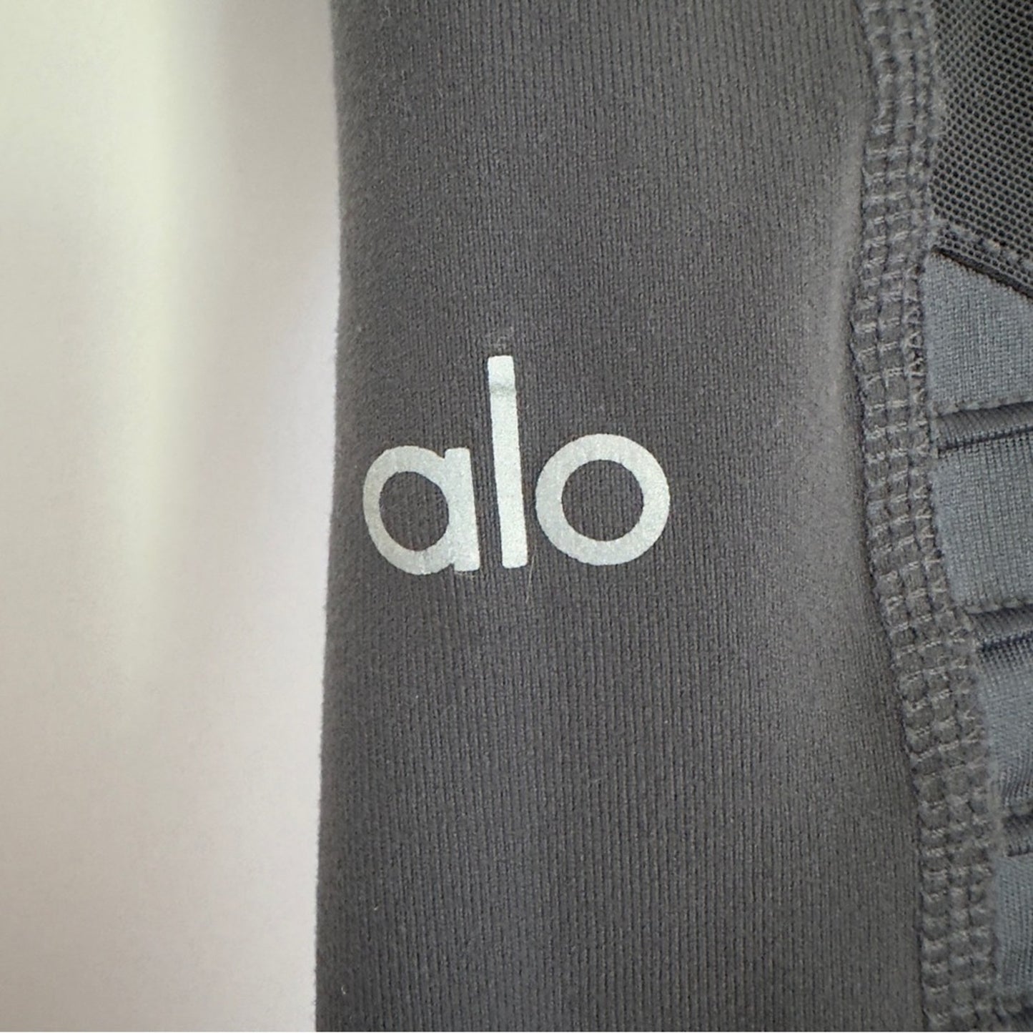 Alo Moto Athletic Leggings Mesh Faux Leather Active Athleisure Activewear Gray