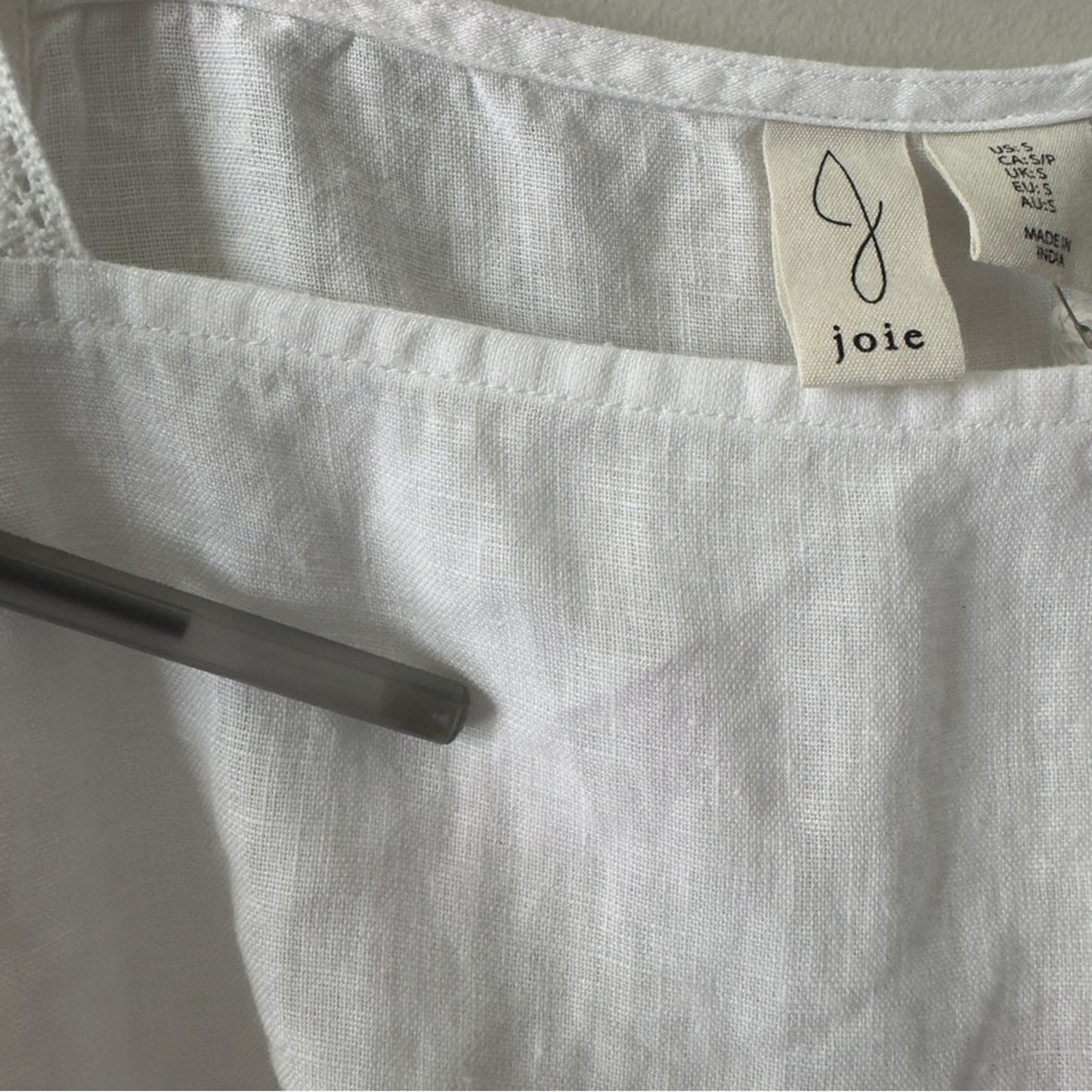 Joie 100% Linen White Smocked Waist Tank Top Sleeveless lace straps button side