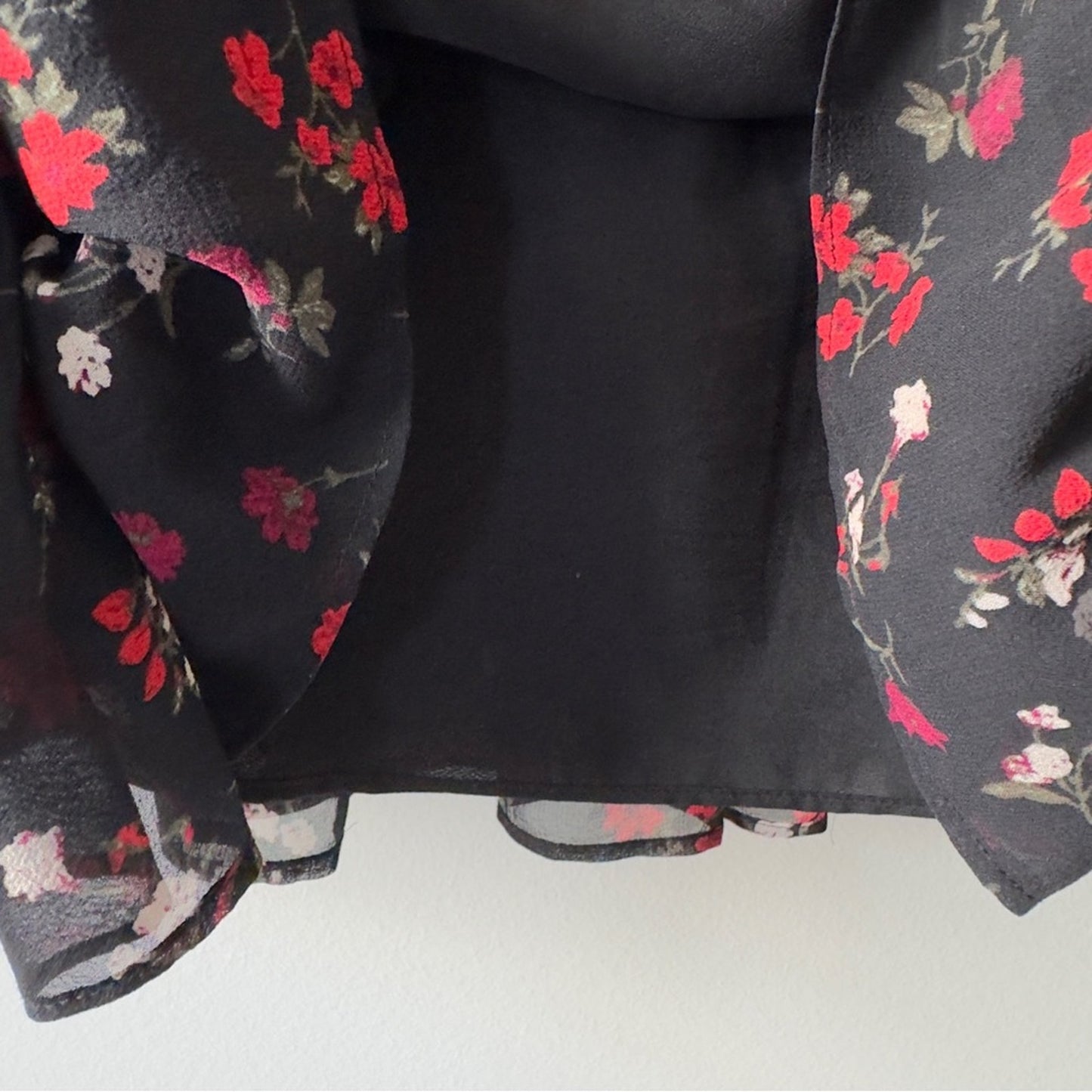 Joie Elegant Silk Dress smocked drop waist black red floral button up lined EUC
