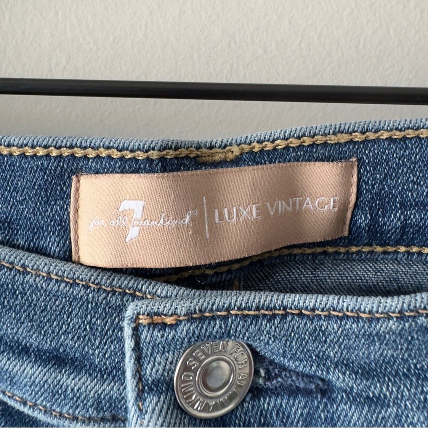 7 For All Mankind High Waist Slim Kick Jeans Dark Blue Wash Flare Jean denim EUC