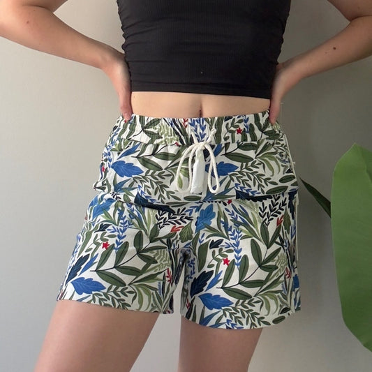 Joie Linen blend Green and Blue Leaf Print Women's Shorts rope tie drawstring 2