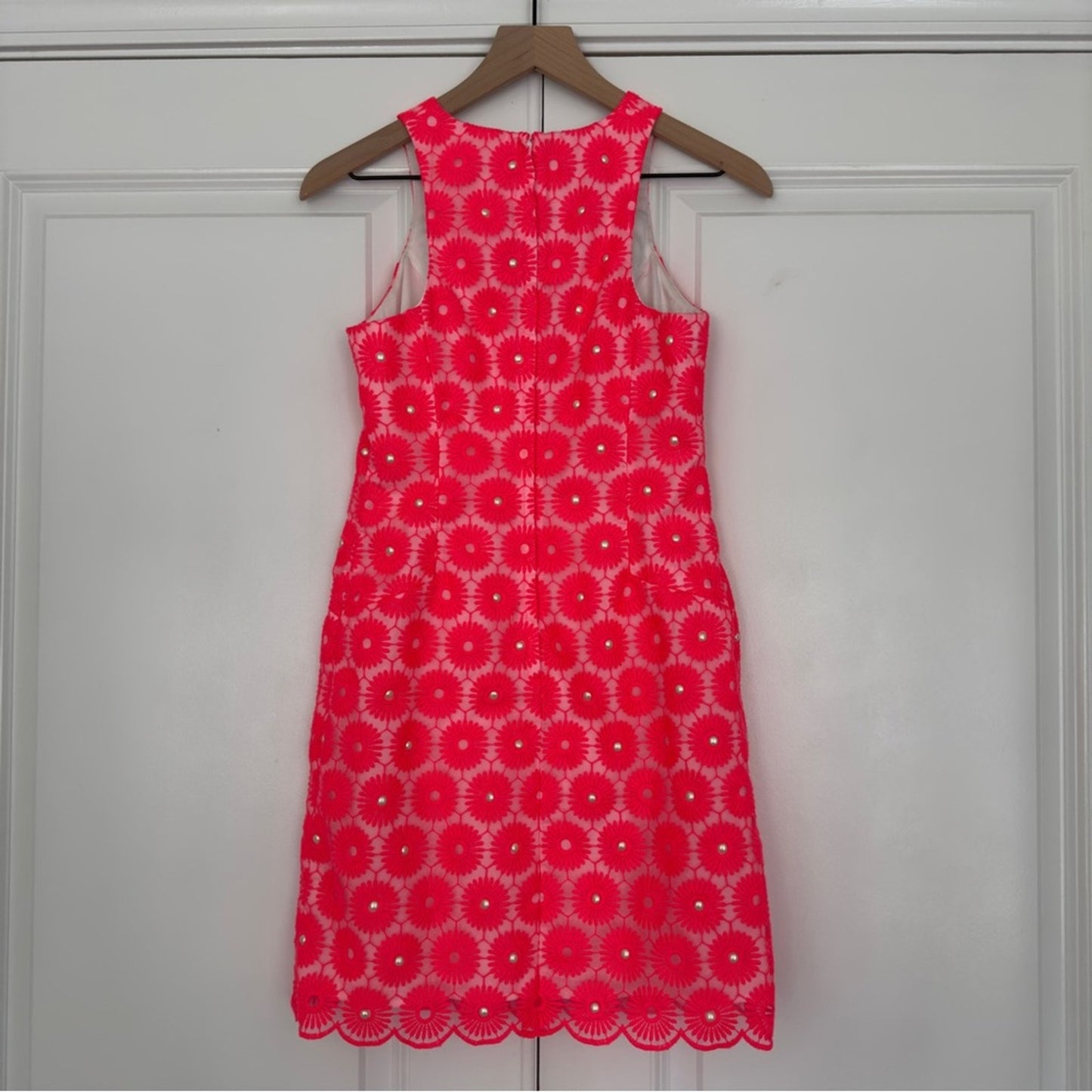 Lilly Pulitzer Fiesta Pink Floral Lace Pearl Bead Pinwheel Mini Dress Sleeveless