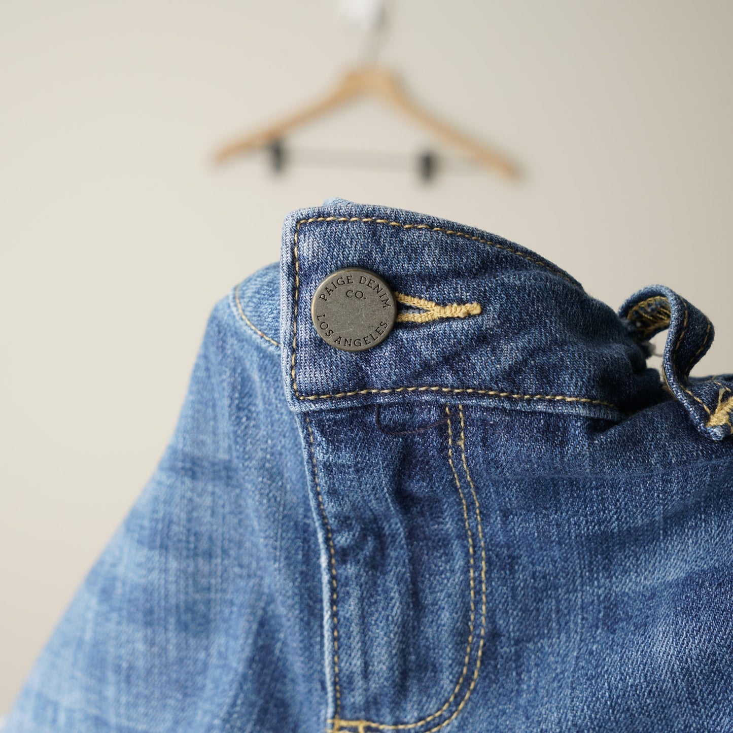 Paige Rolled Cuff Hem Distressed Jean Shorts Medium Wash Denim Cotton Stretch 29