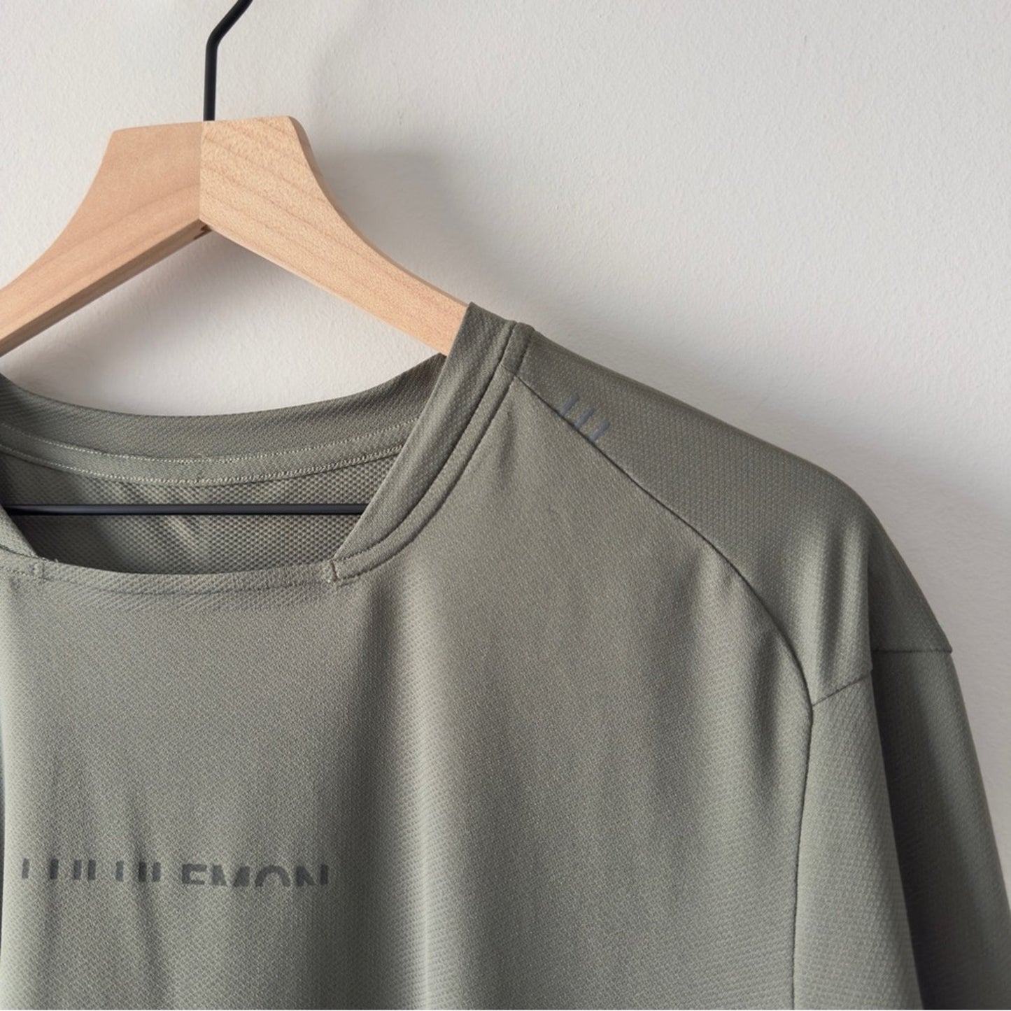 Lululemon Fast and Free Short Sleeve Shirt *Special Edition in Medium Olive Tee