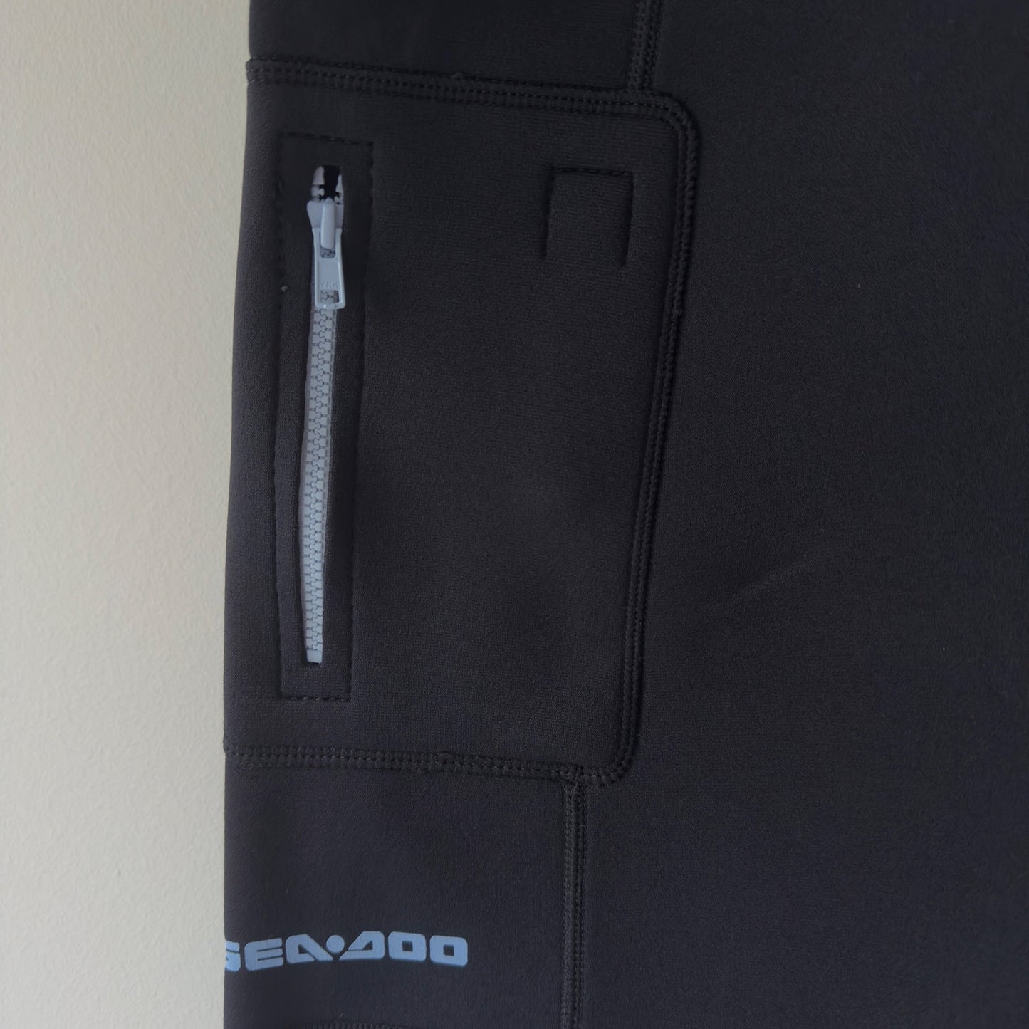 Sea-Doo Neoprene 3mm Exotic Shorty Wetsuit Element Proof Stretch Side Pocket NWT