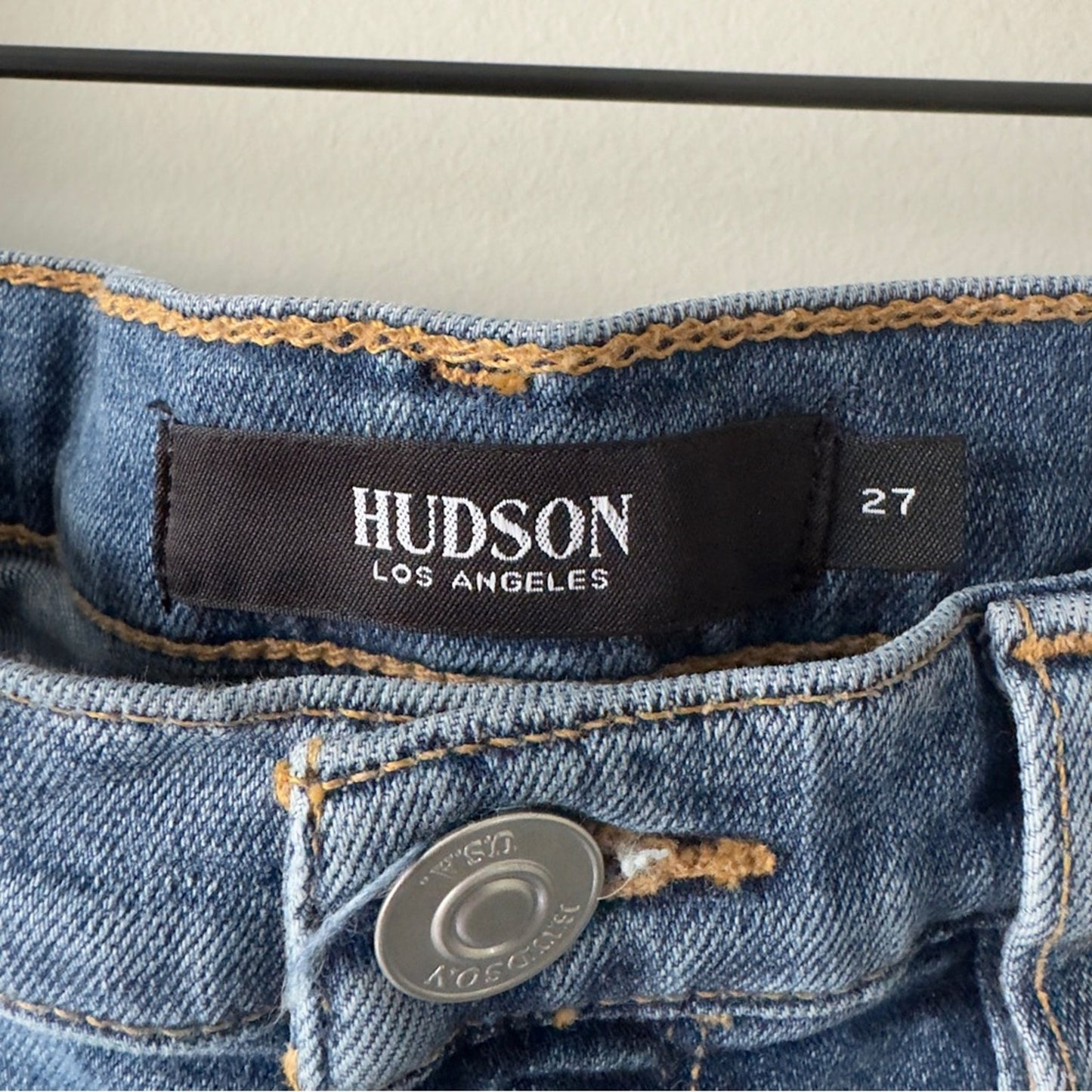 Hudson Nico Straight Jeans Blue Classic Denim distressed cotton blend stretch 27