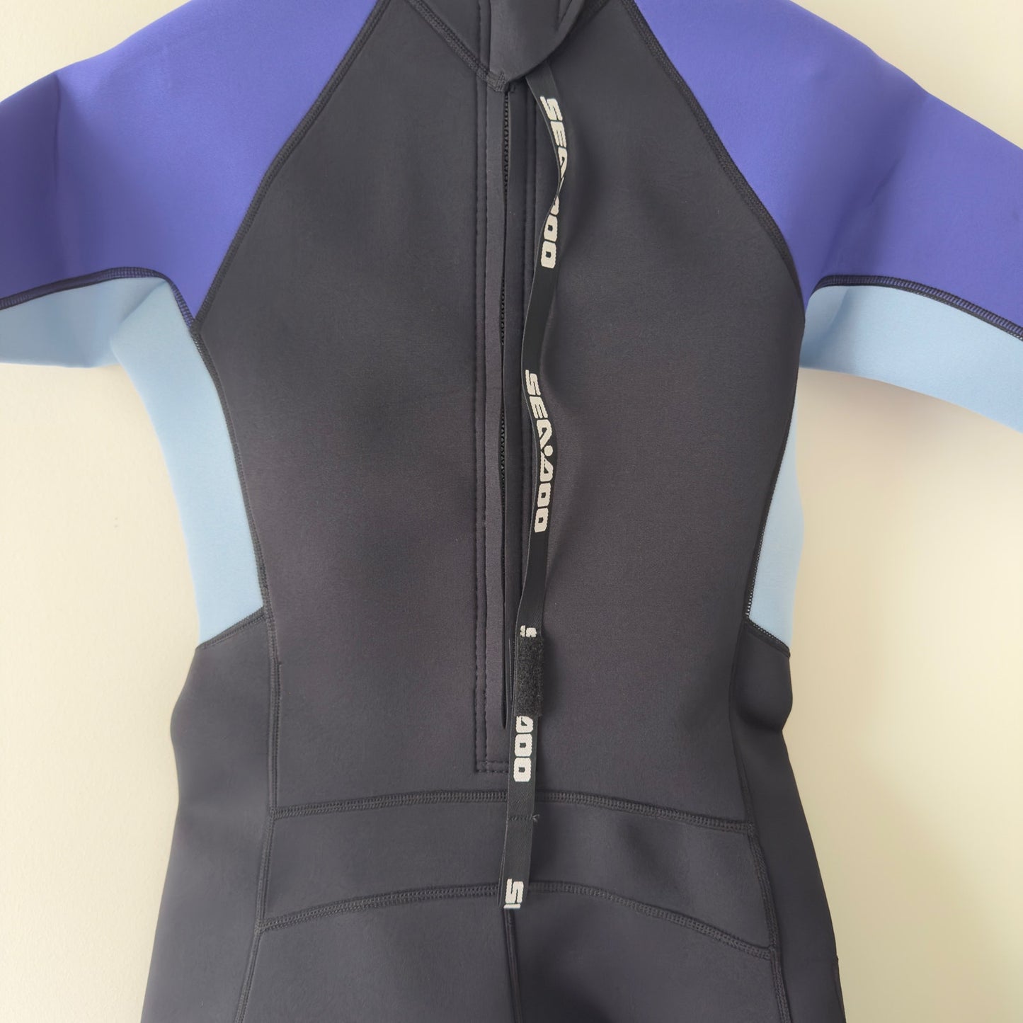 Sea-Doo Neoprene 3mm Exotic Shorty Wetsuit Element Proof Stretch Side Pocket NWT
