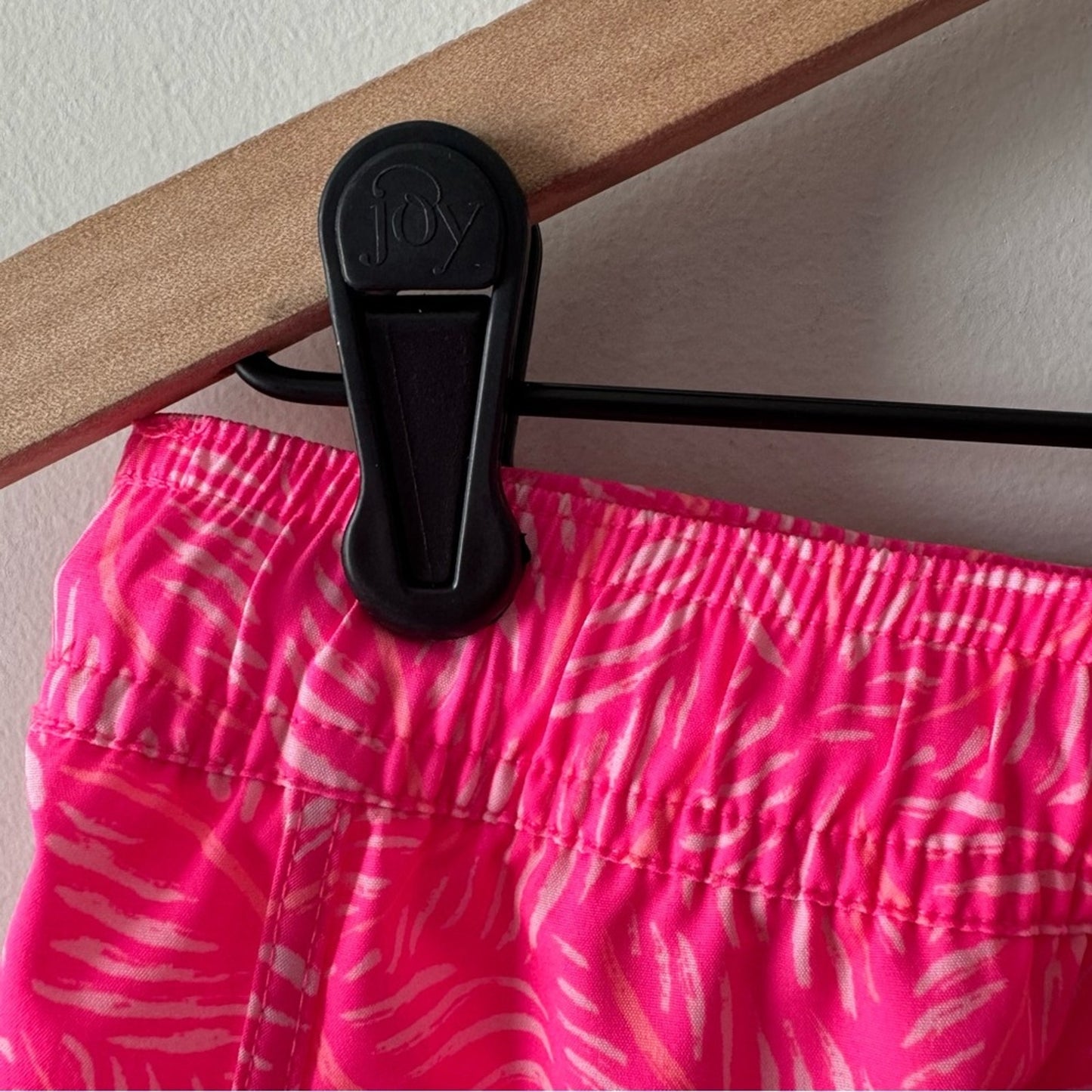 Vineyard Vines Performance Printed Chappy Shorts in Knockout Pink Athletic Swim