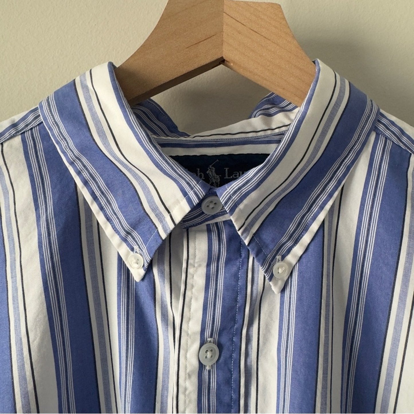 Ralph Lauren Custom Fit Fine Two-ply 100’s Blue White Striped button down Shirt