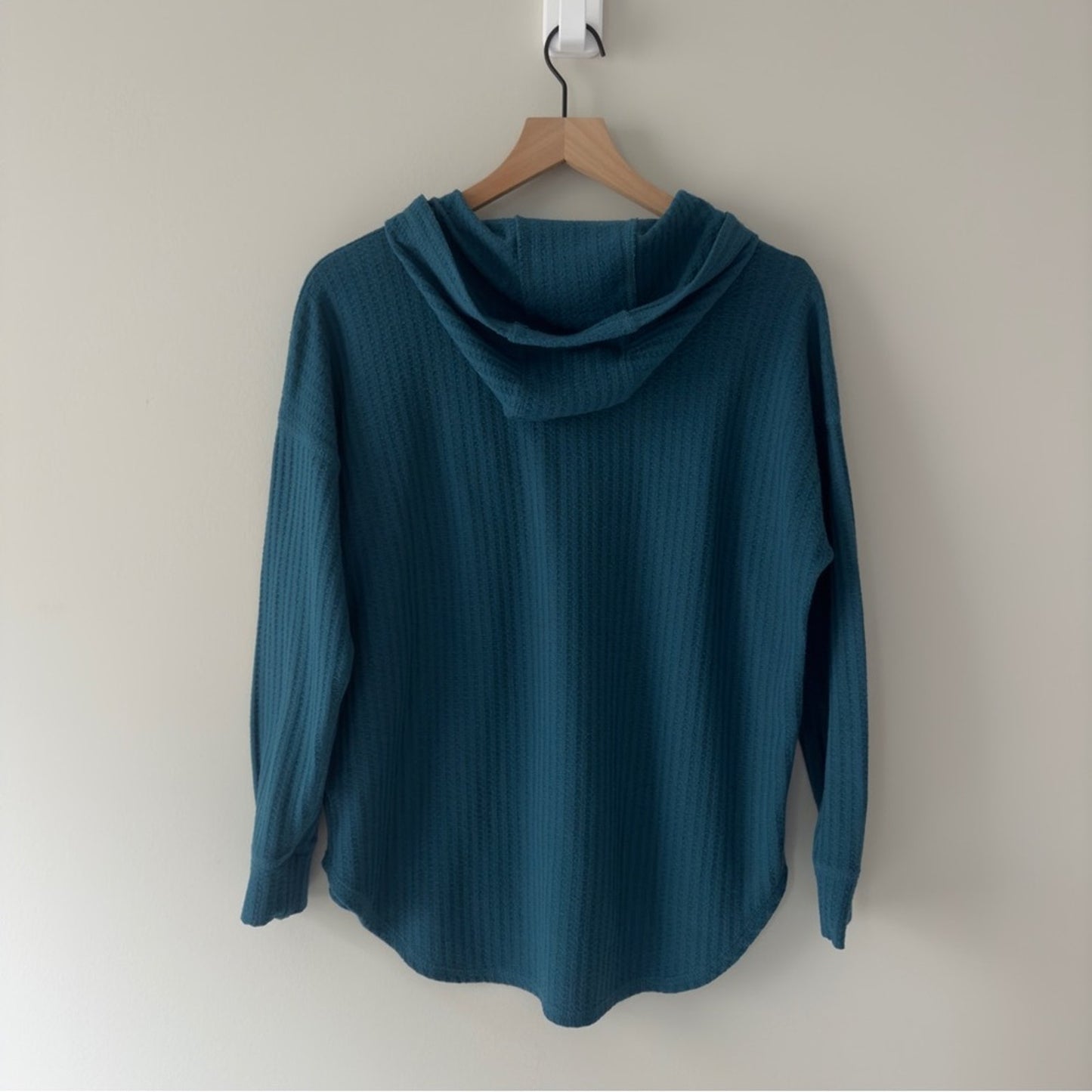 Revolve Chaser Teal Hooded Sweater Top Waffle Knit pullover long sleeve hood L
