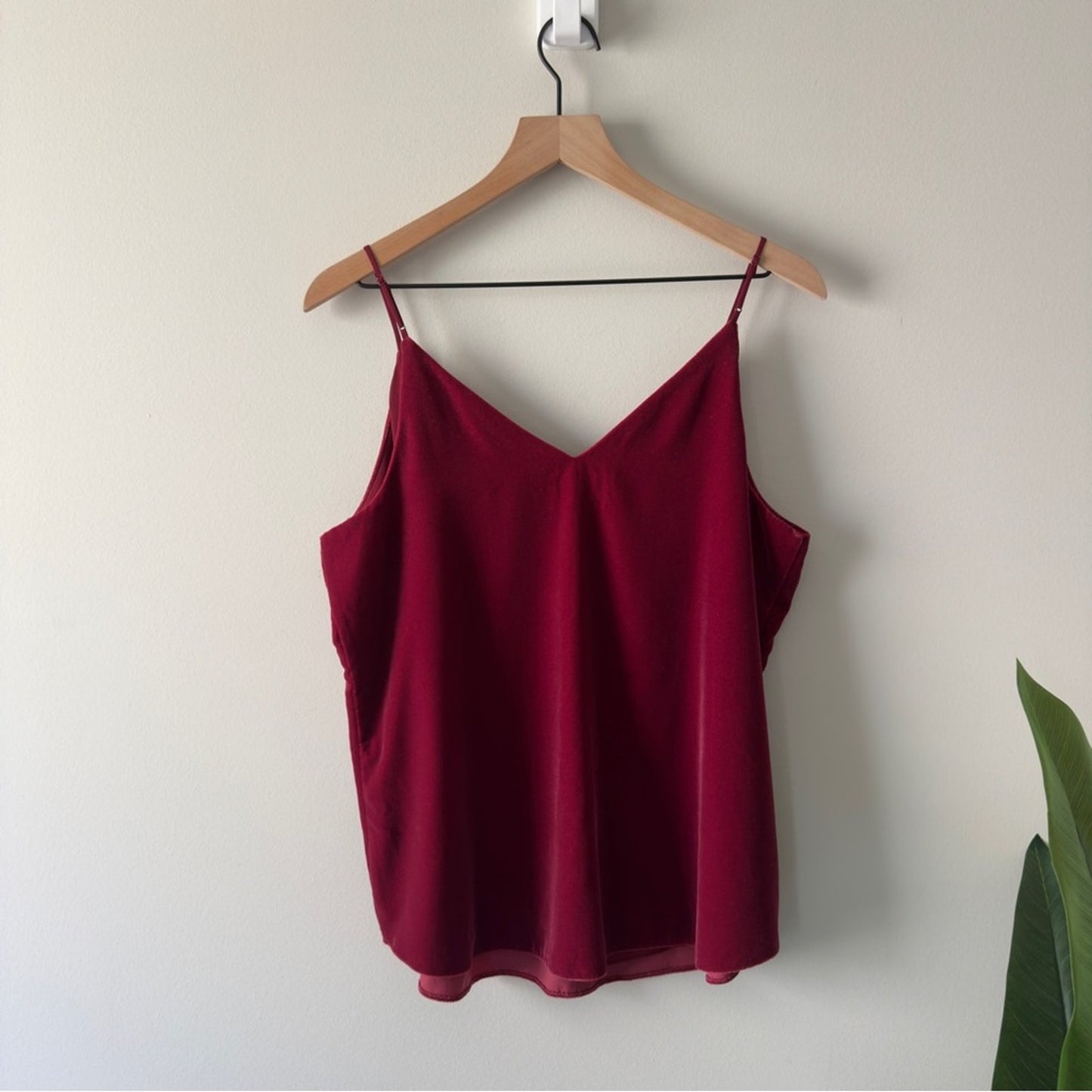 Express Deep Red Velvet Camisole V-neck adjustable spaghetti strap tank top cami
