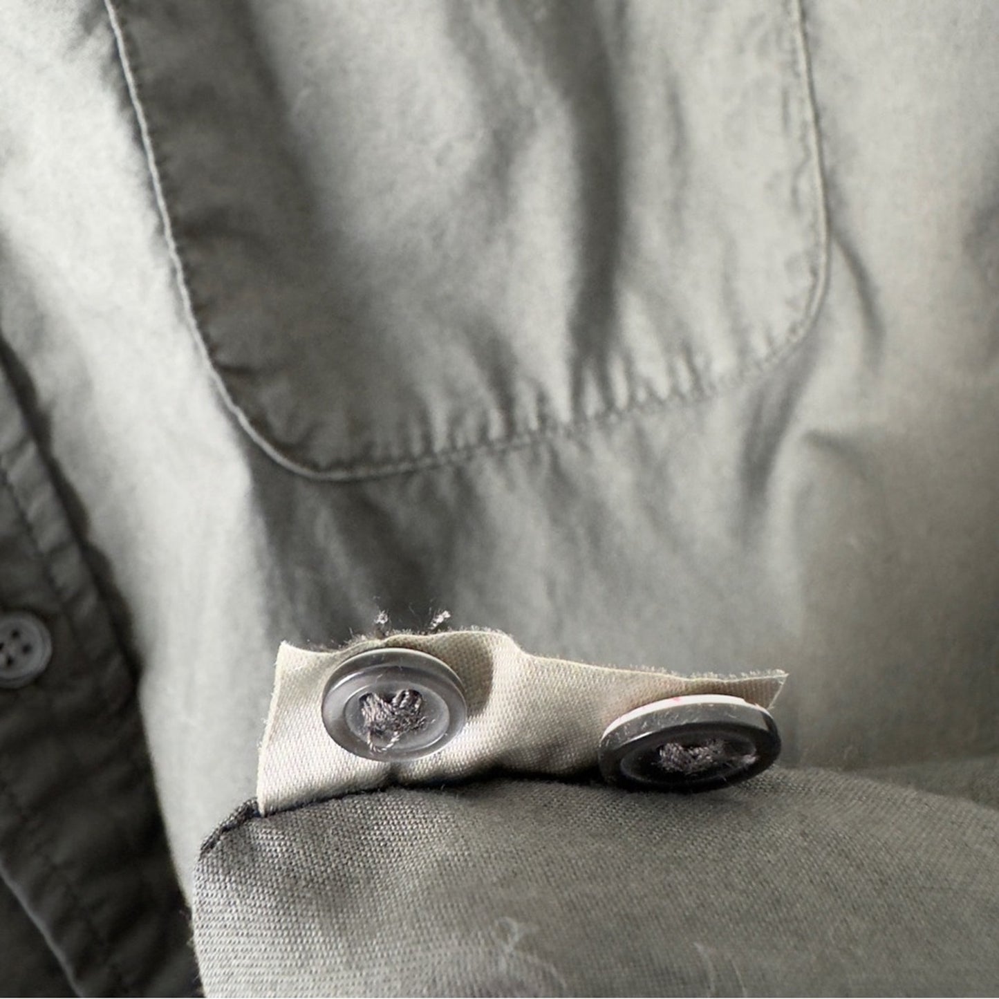 Outerknown S.E.A. Shirt 100% Organic Cotton
Long Sleeve Button-Down Shirt EUC