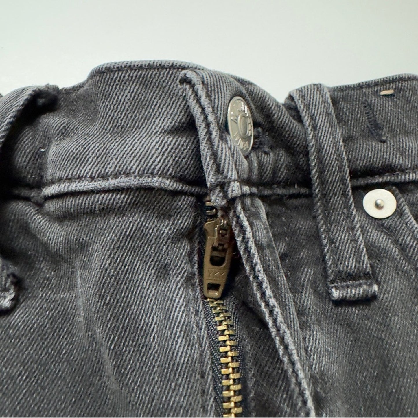 Madewell High-Rise Denim Shorts Jean cotton stretch high waisted gray black zip