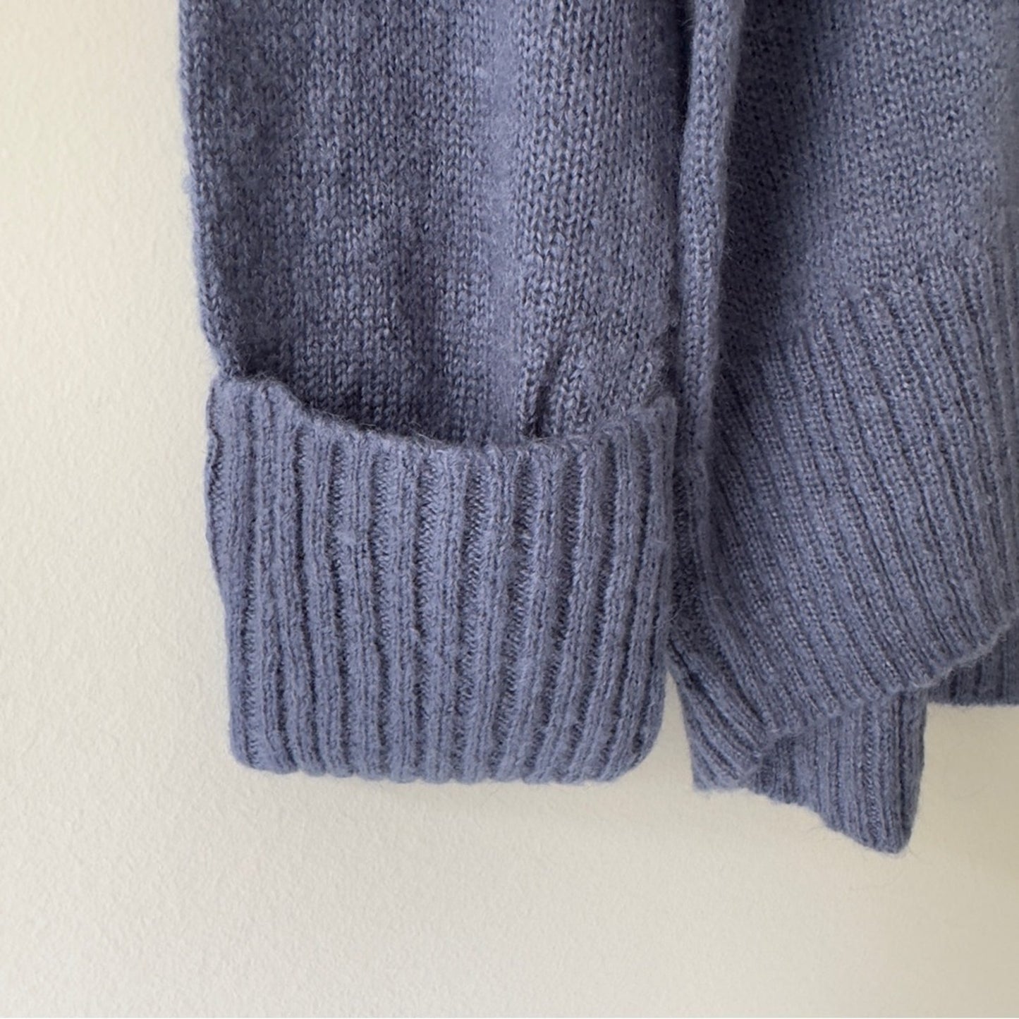 Express Cozy Blue Sweater Long Sleeve Cuffs Crew Neck Solid Fall Winter Casual S