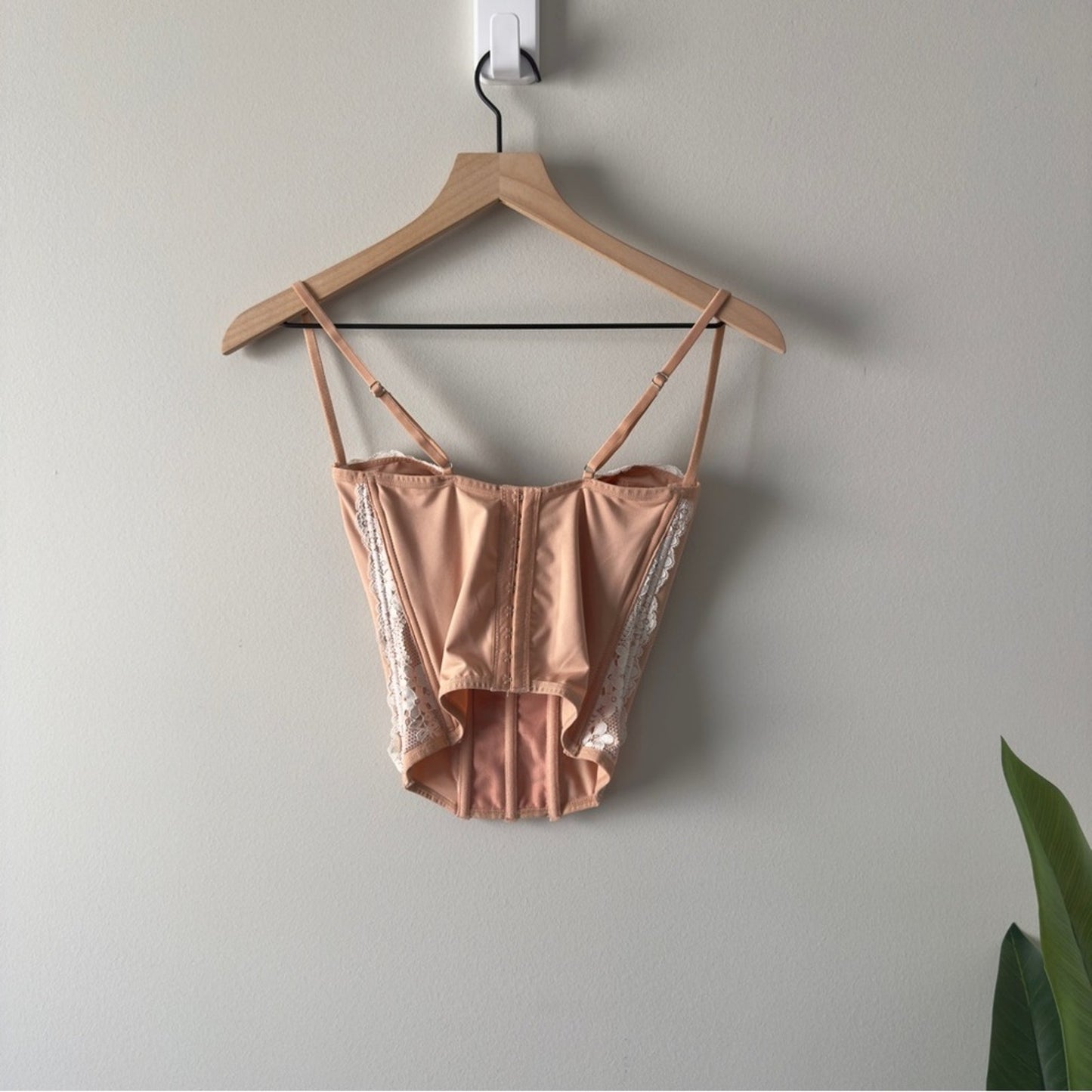 Forever 21 Lace Bustier Pink White Corset Top Adjustable Spaghetti Strap Sexy S