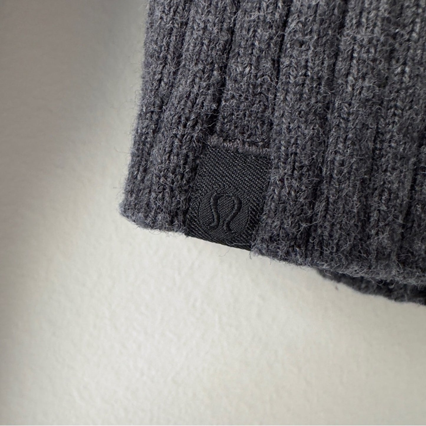 Lululemon Still Lotus Sweater *Reversible in Heathered Black /Heathered Titanium