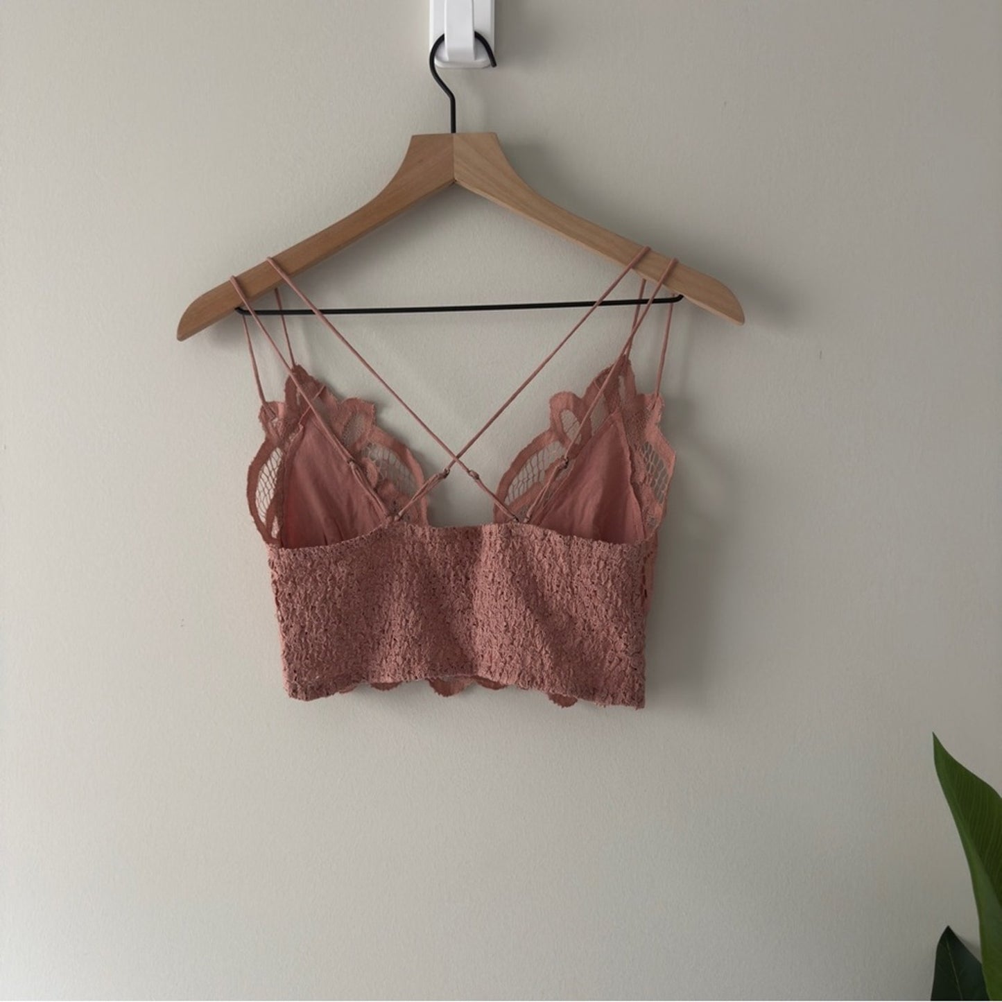 Free People FP One Adella Bralette Boho Lace Camisole Top Pink Rose bohemian M