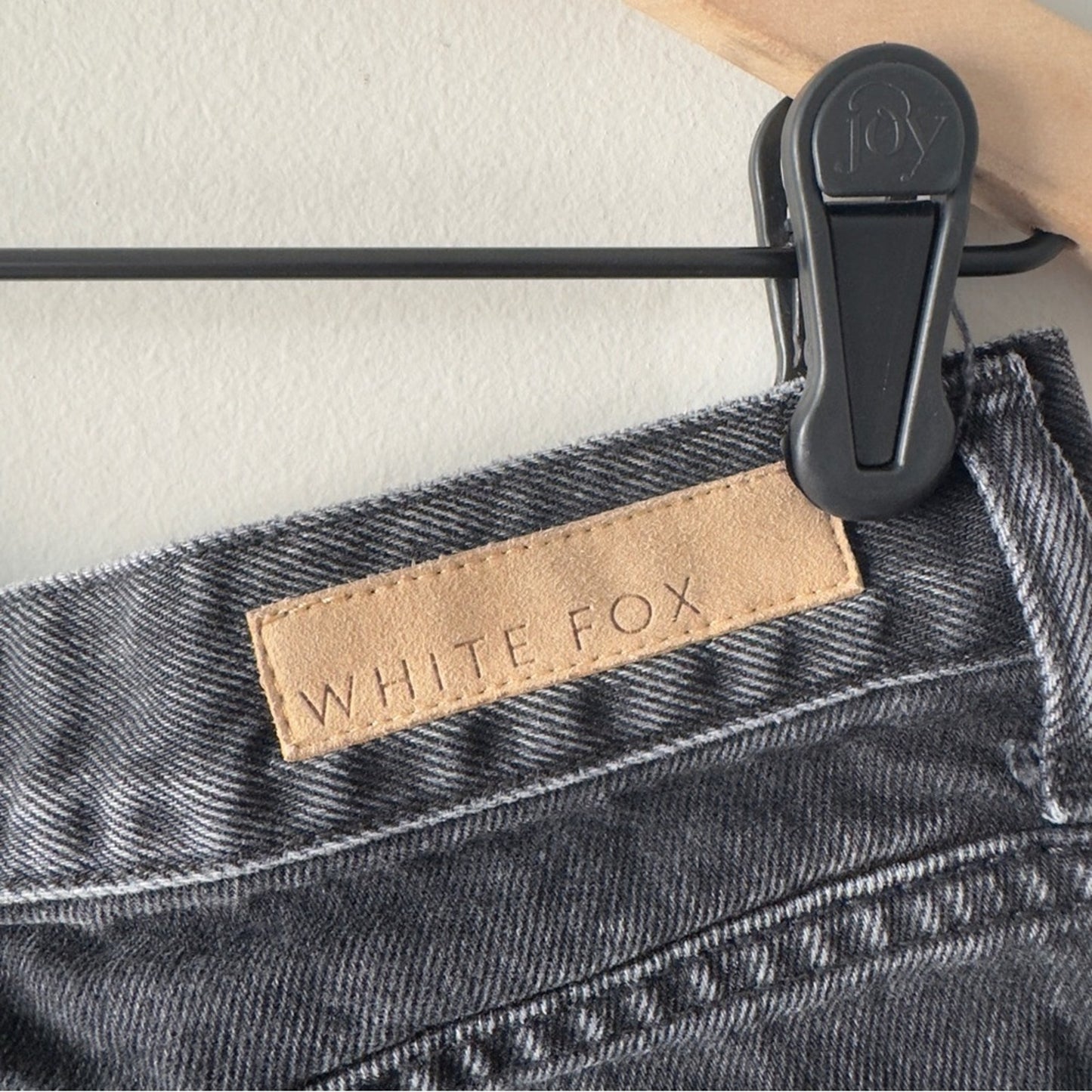 White Fox Stylish Straight Leg Jeans Black Denim Pants Dark Gray Charcoal casual